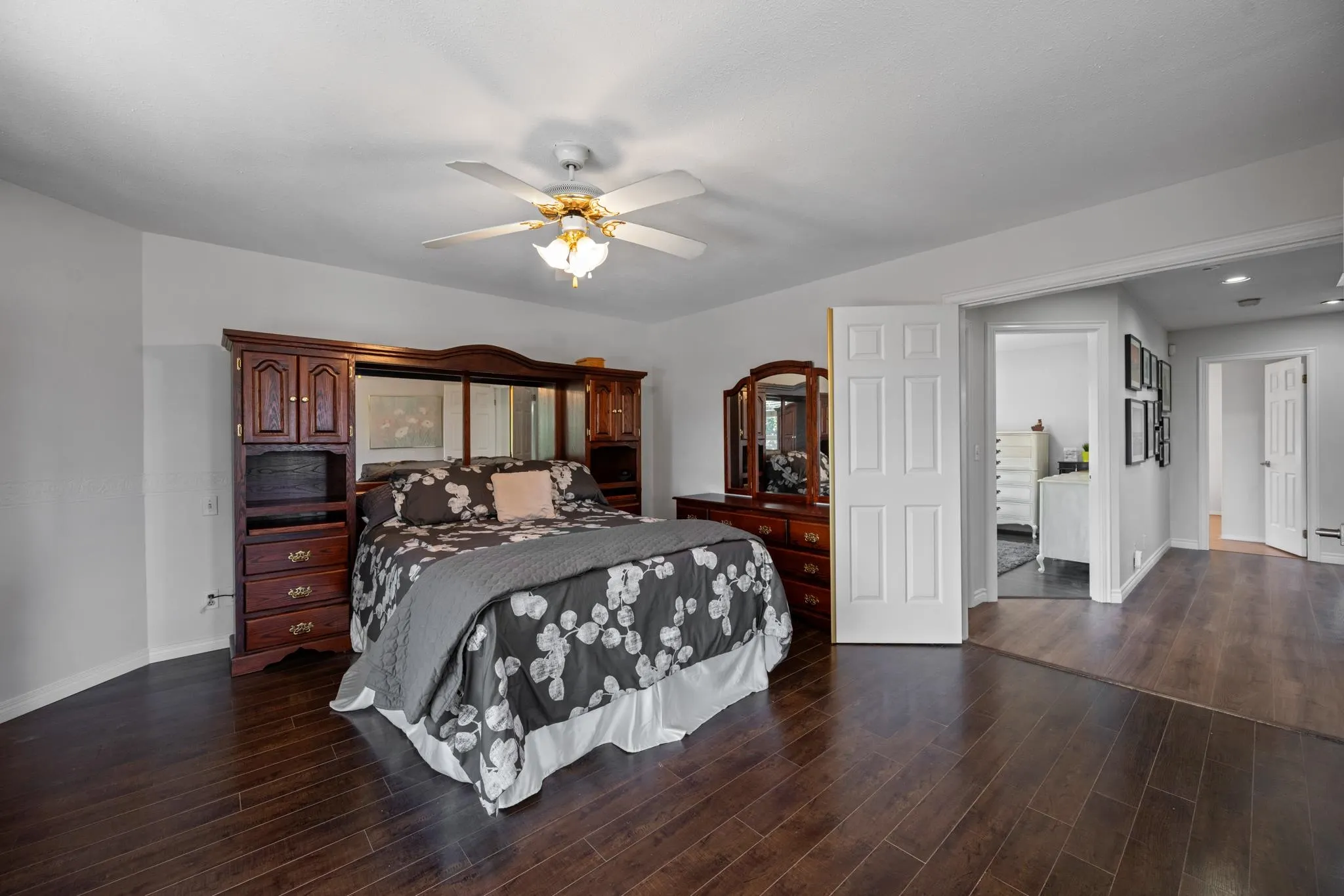16614 Cherryhill Crescent