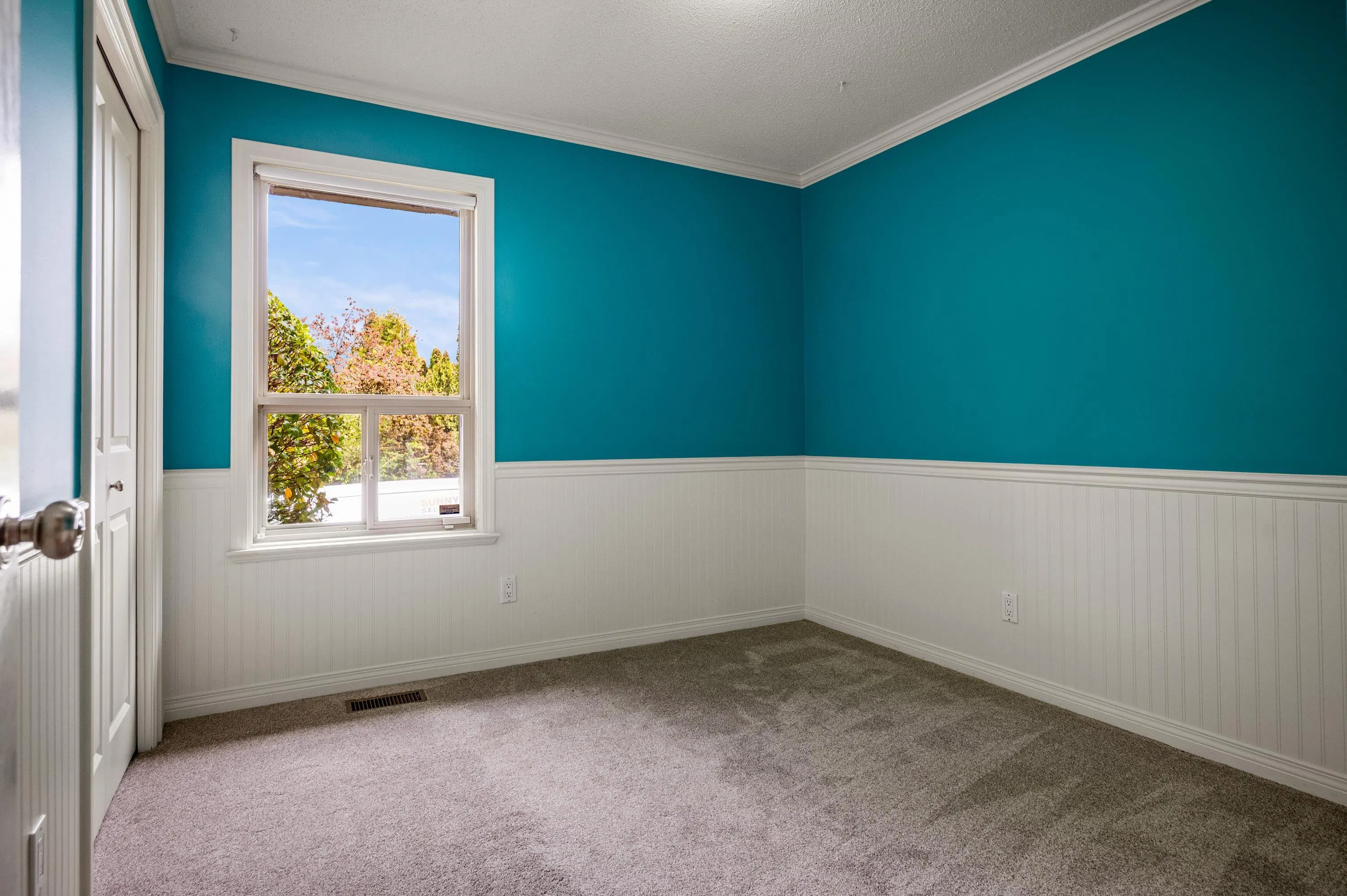 11390 Northview Crescent