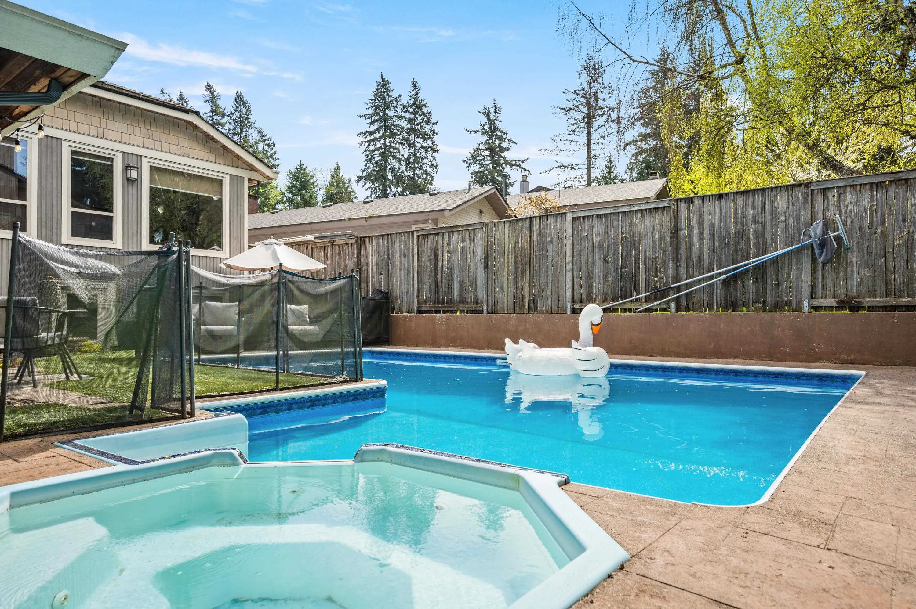 11390 Northview Crescent