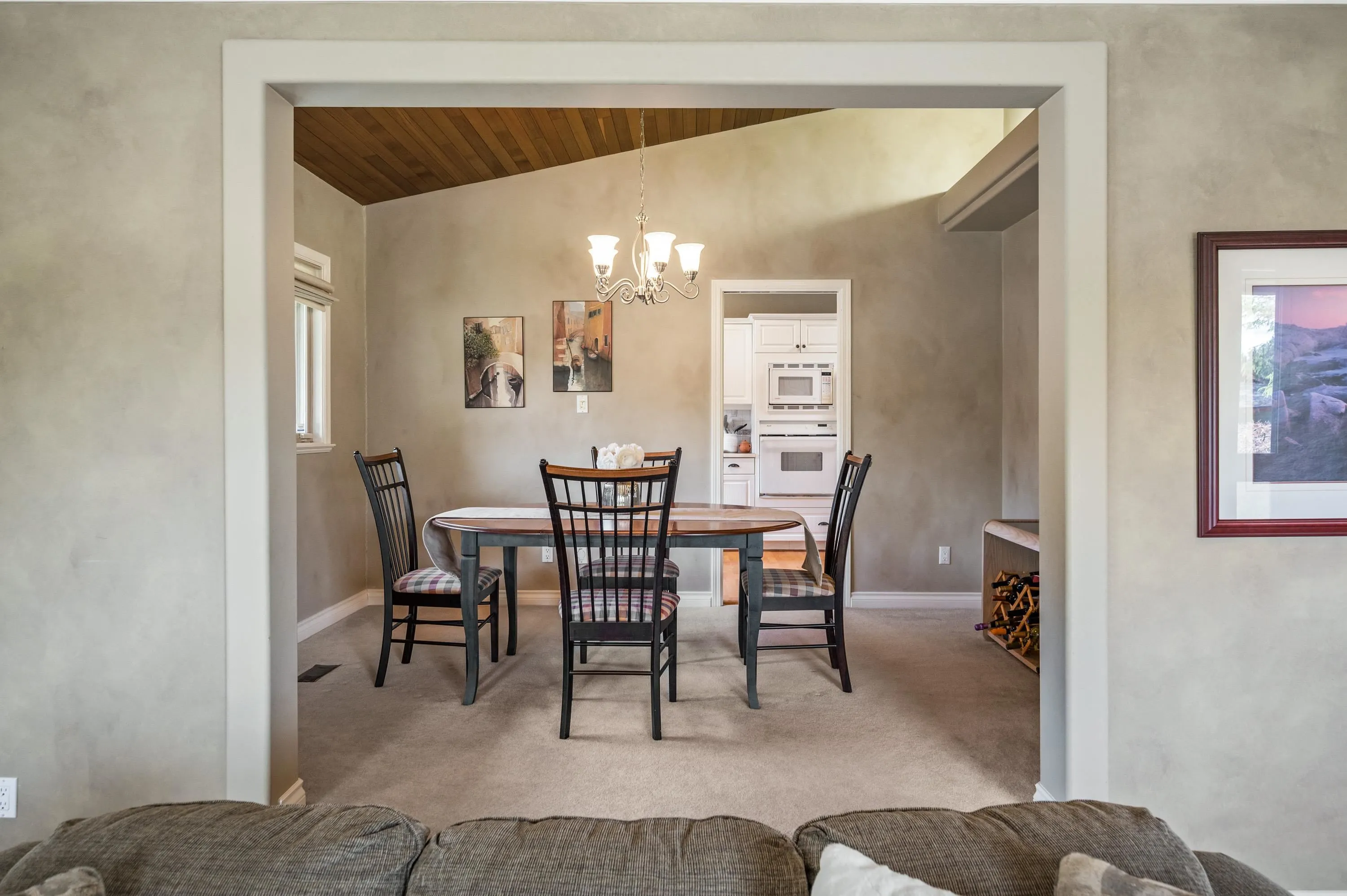 11390 Northview Crescent