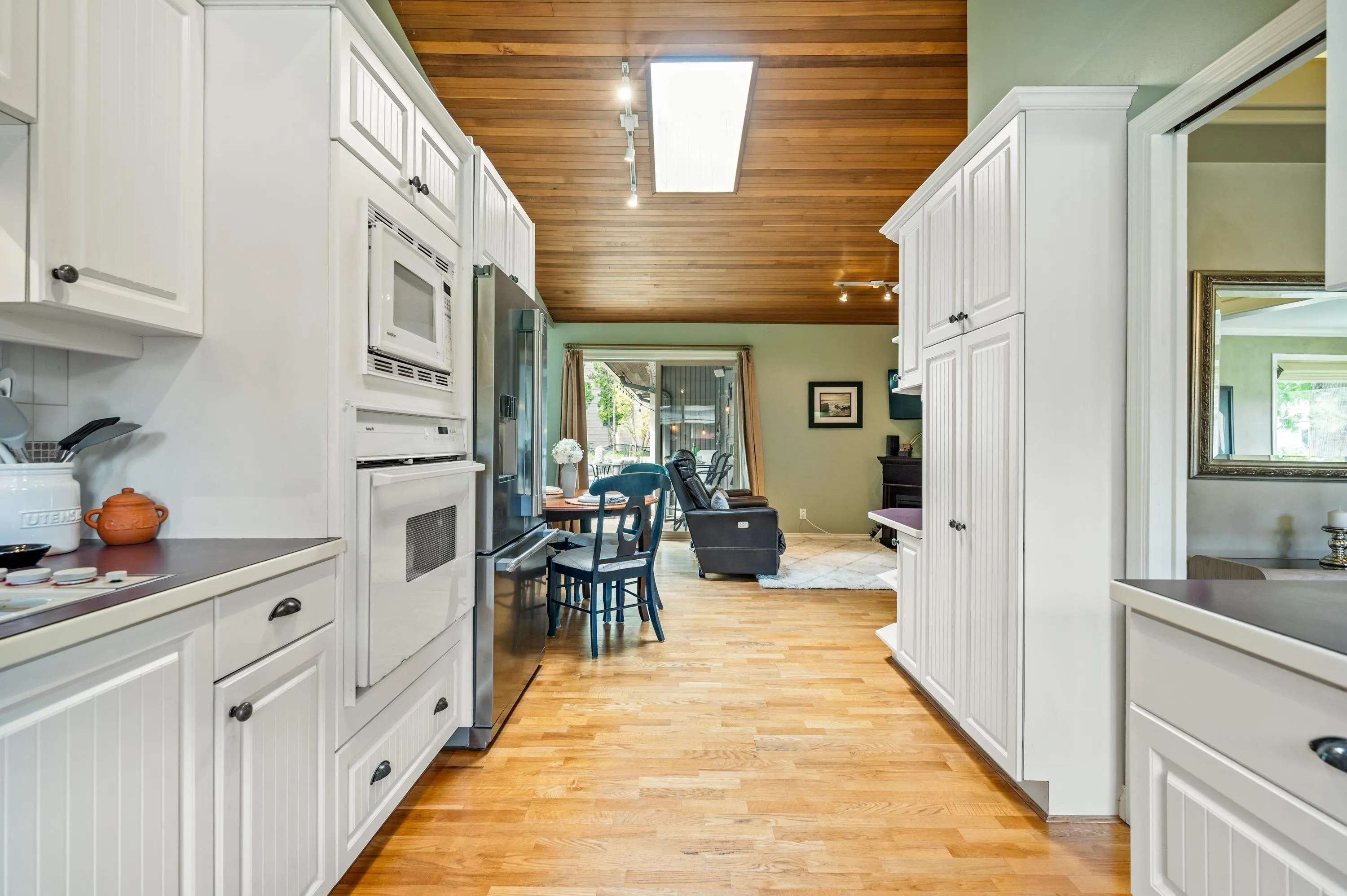 11390 Northview Crescent