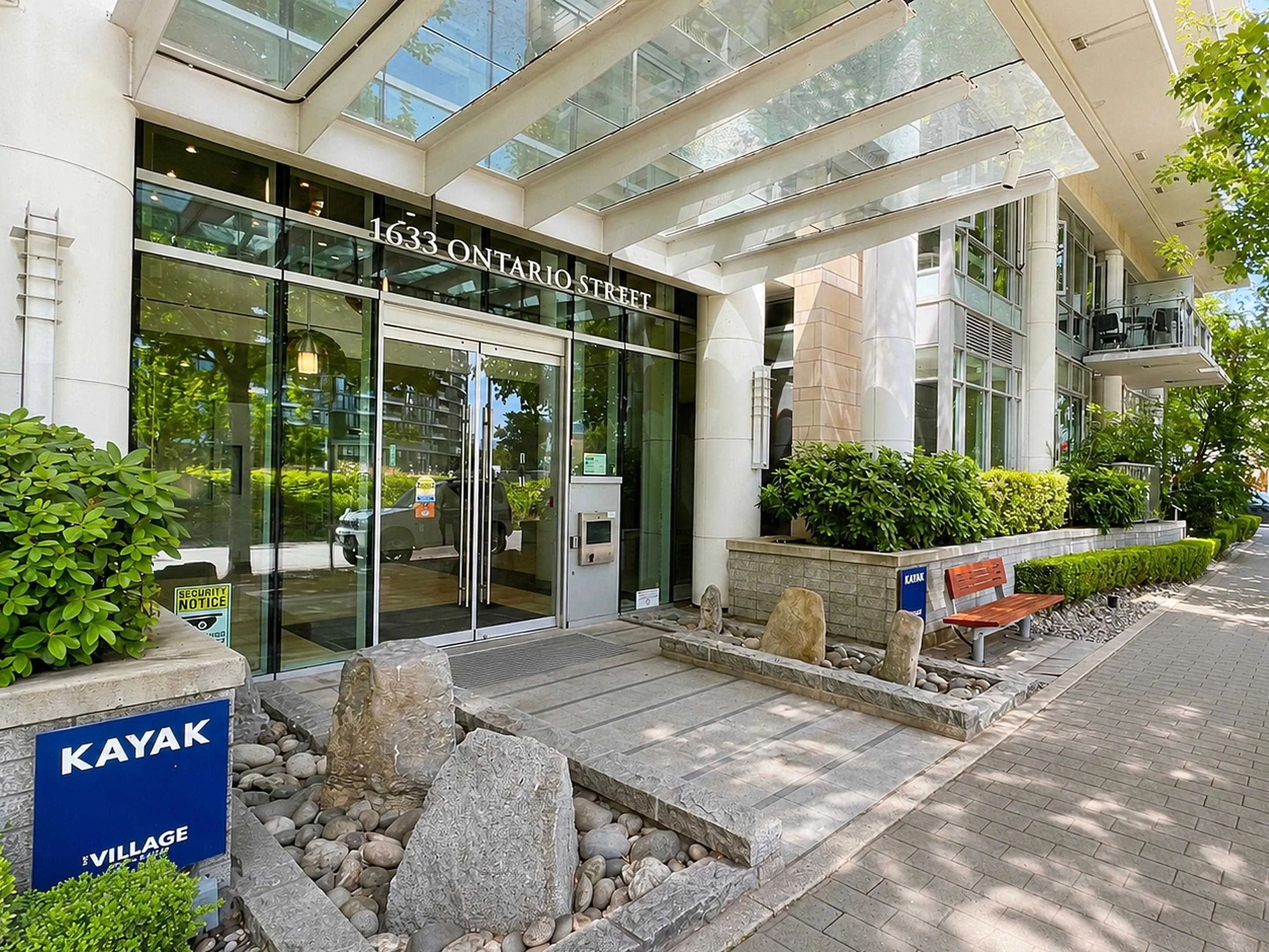 1633 Ontario Street #406