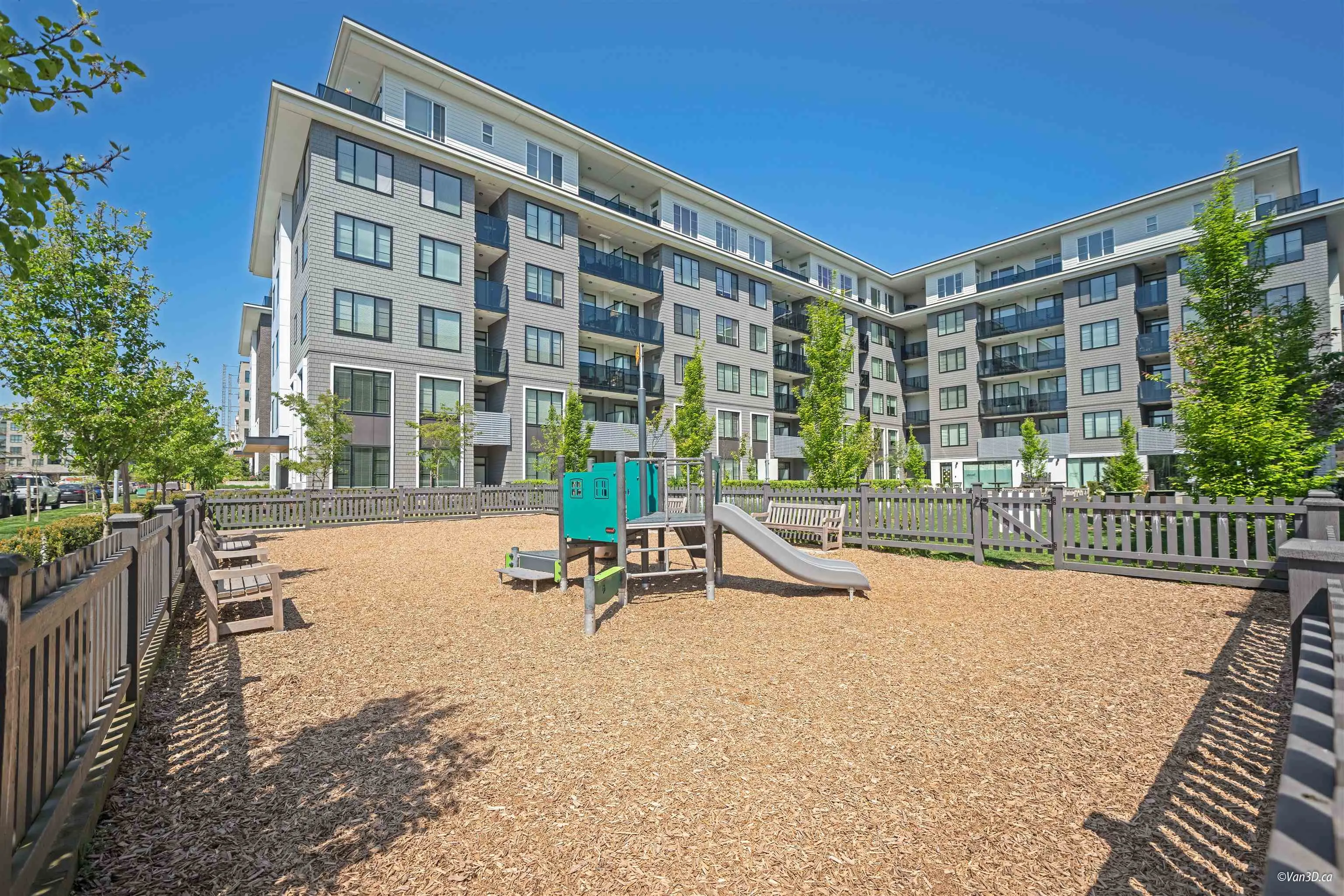 15825 85 Avenue #420
