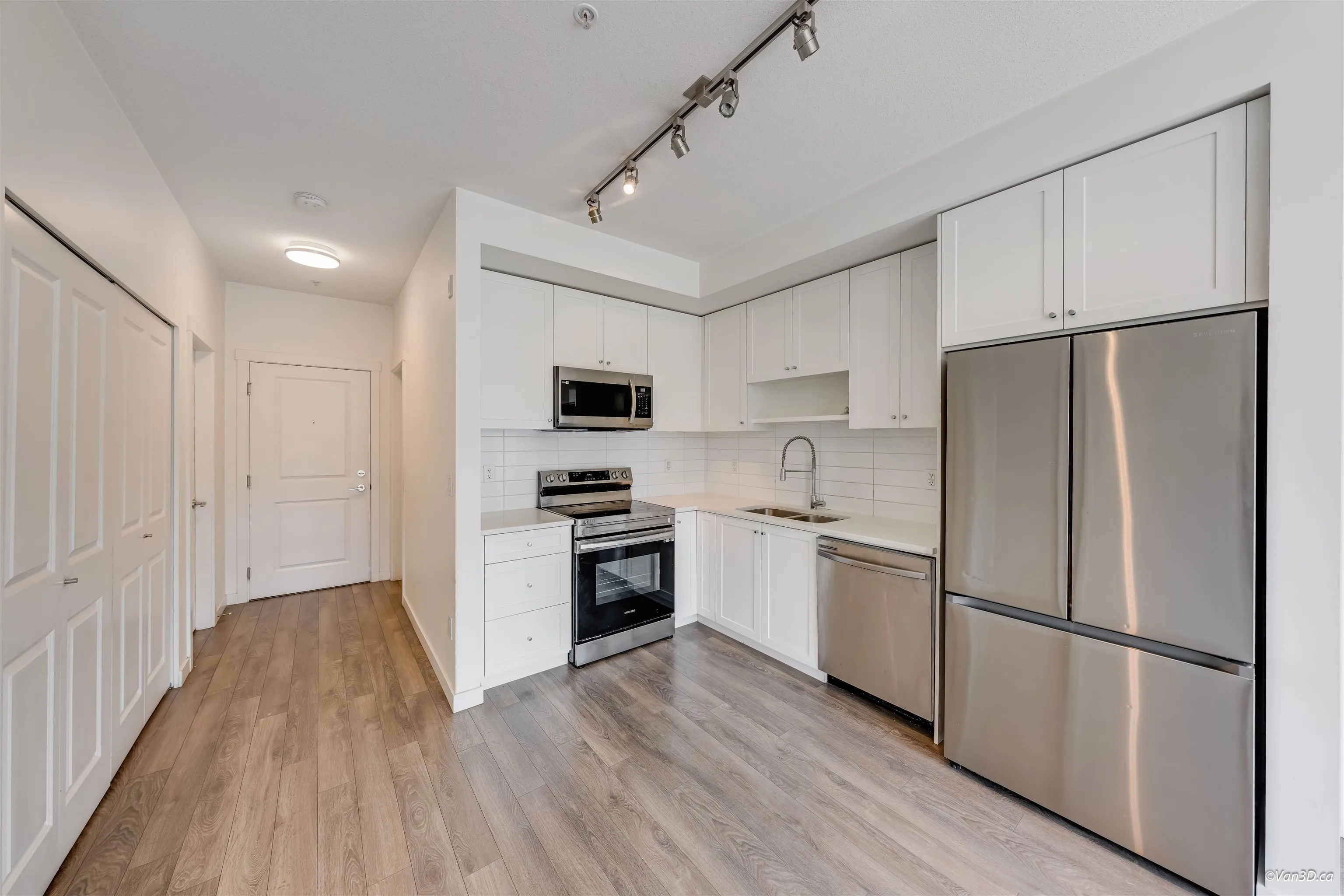 15825 85 Avenue #420