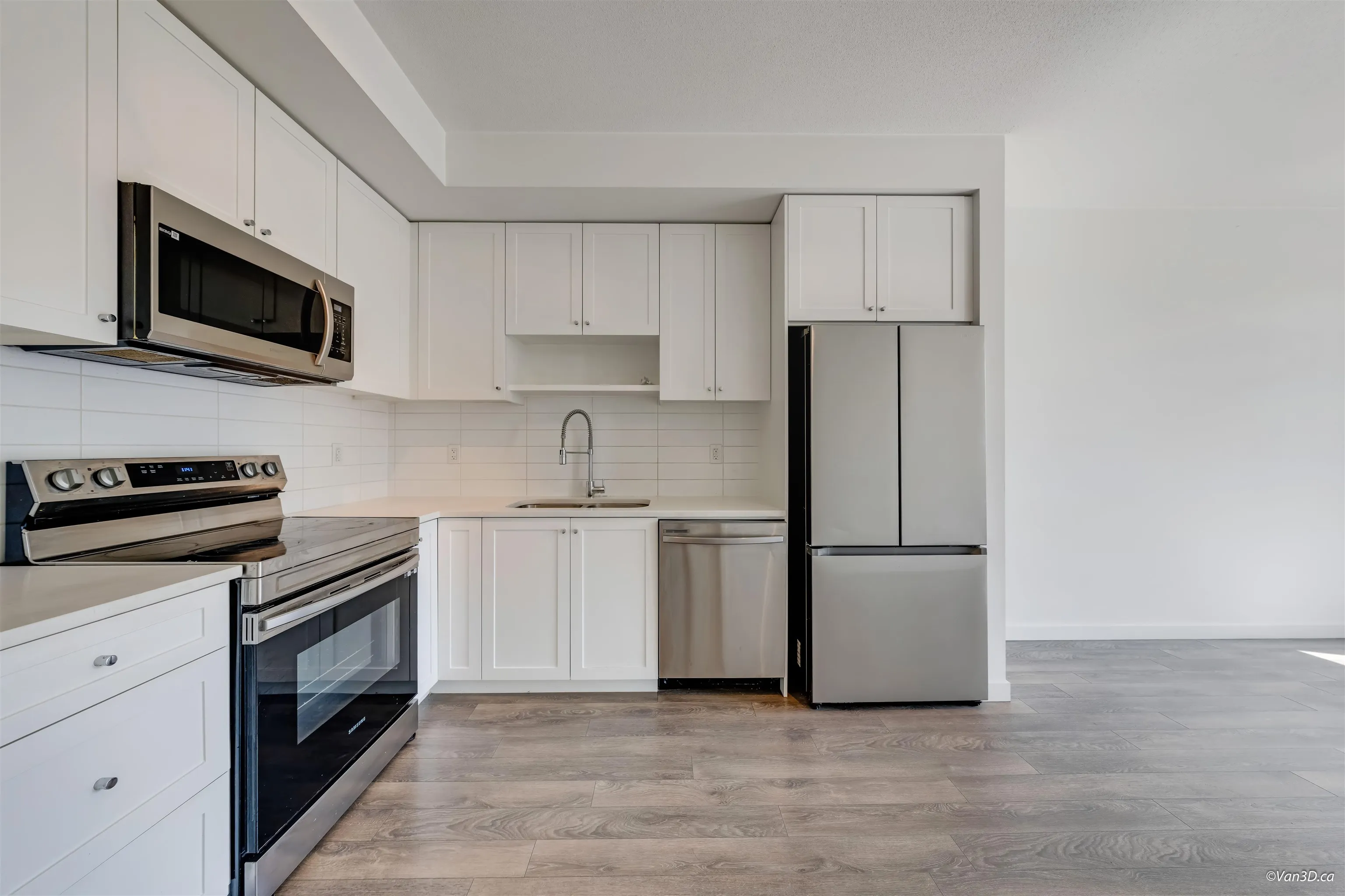15825 85 Avenue #420