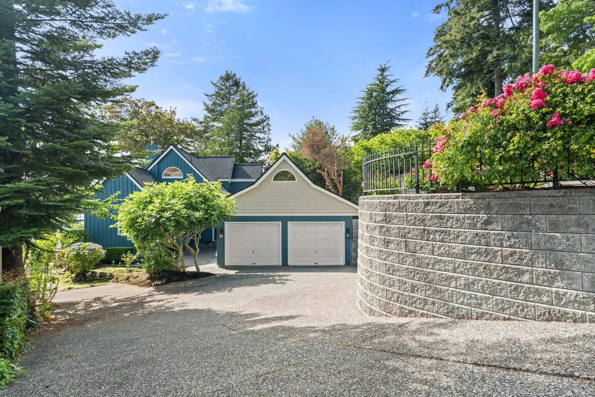 882 Tsawwassen Beach Road