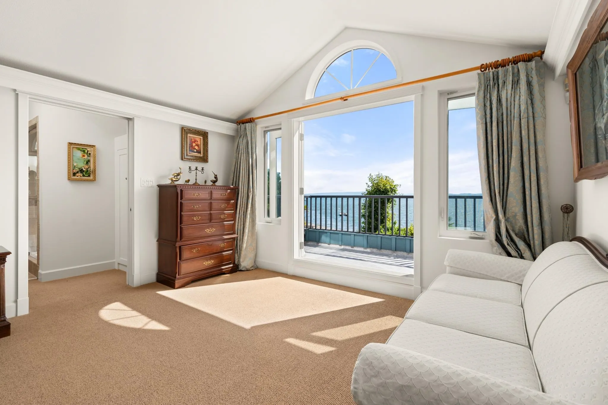 882 Tsawwassen Beach Road