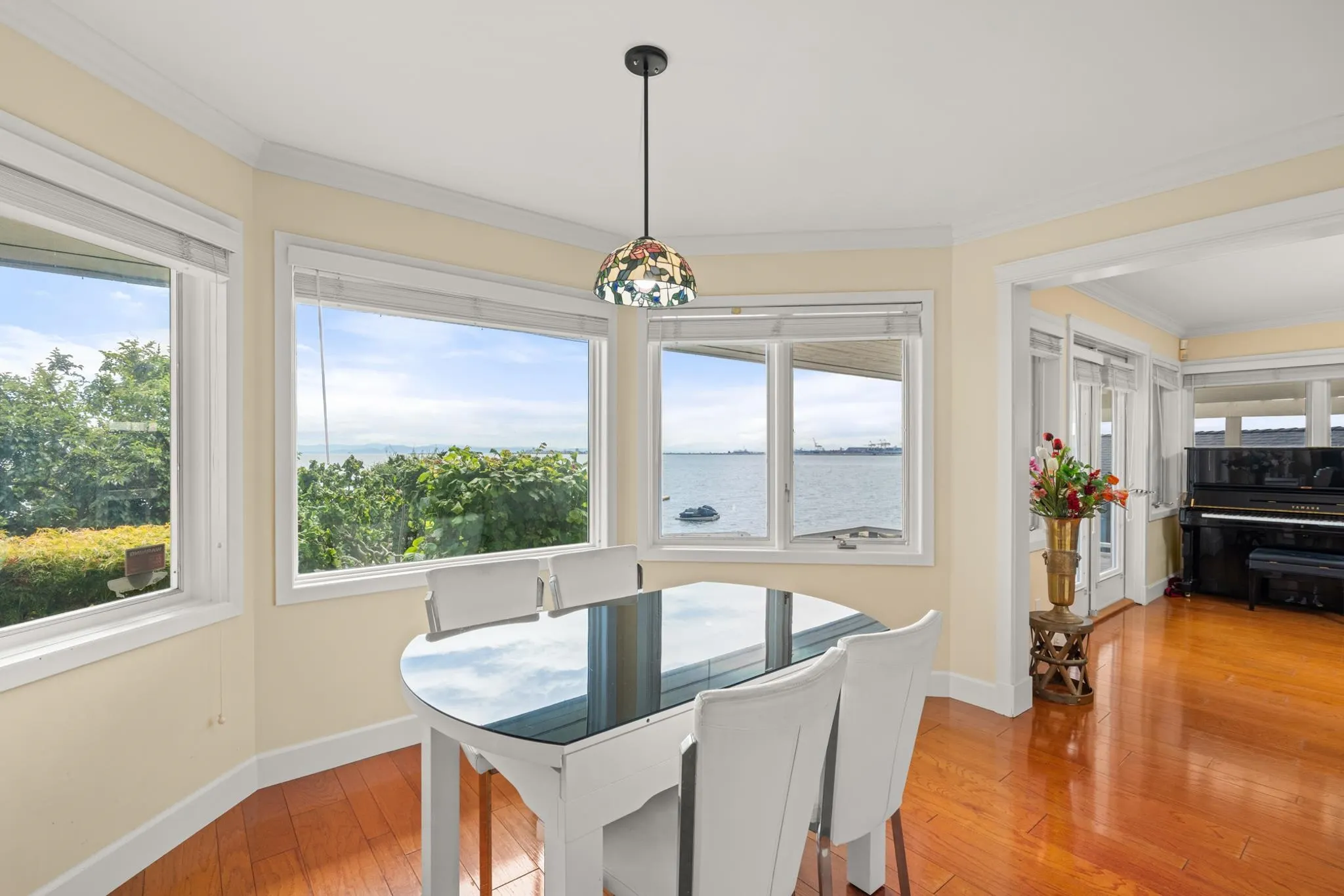 882 Tsawwassen Beach Road