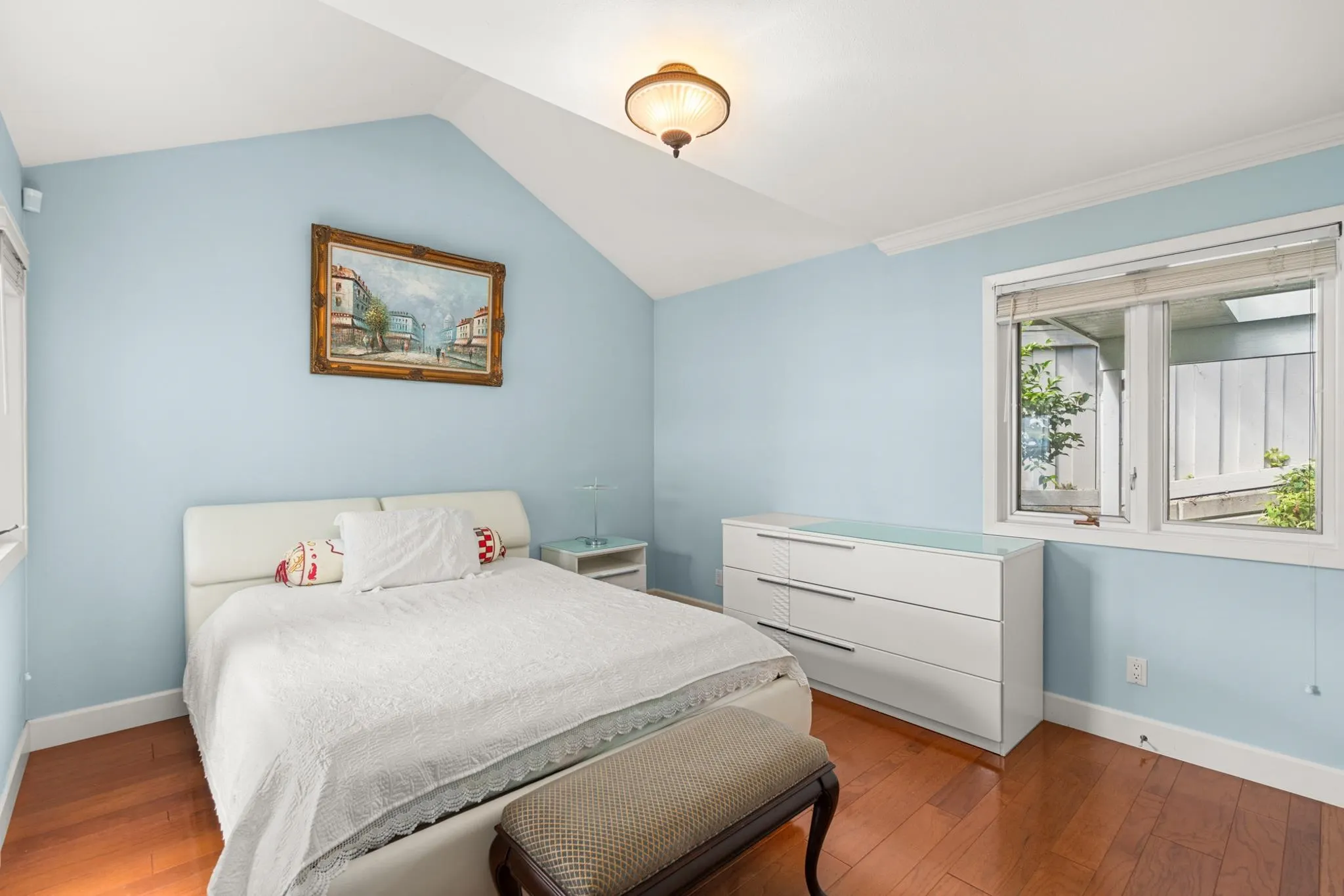 882 Tsawwassen Beach Road