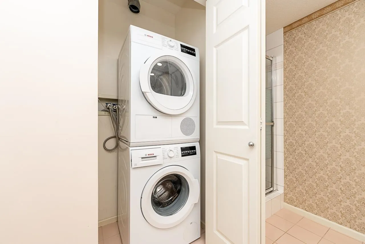 3690 Banff Court #208