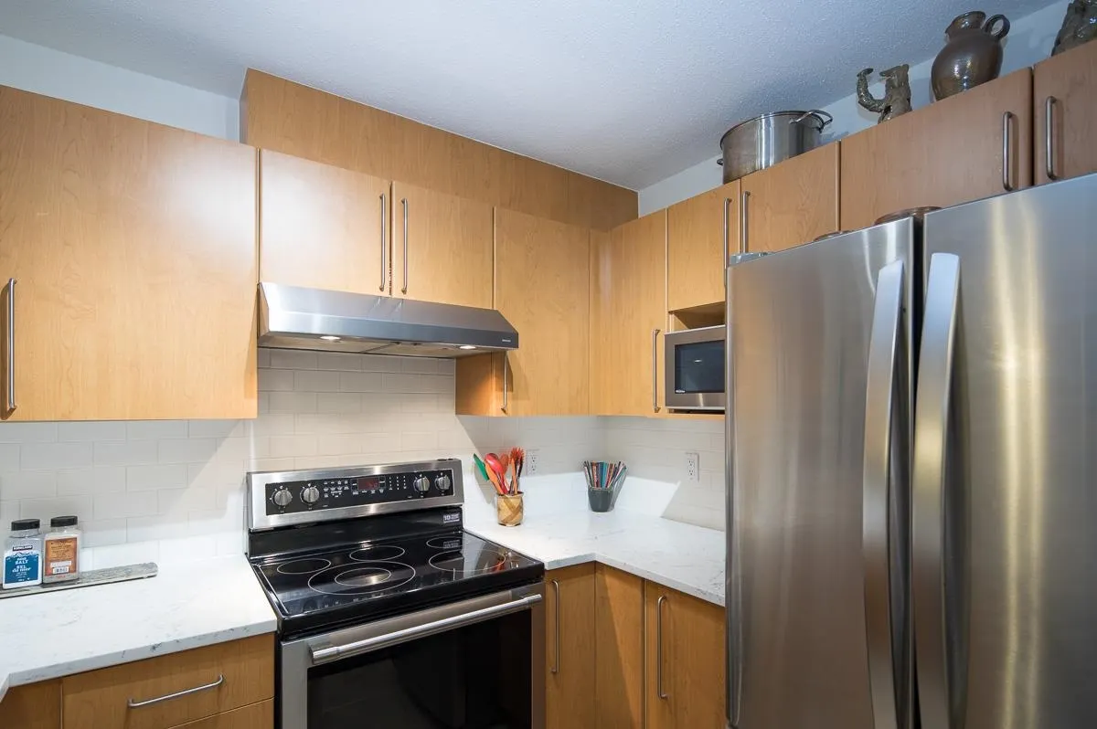 1100 E 29th Street #263