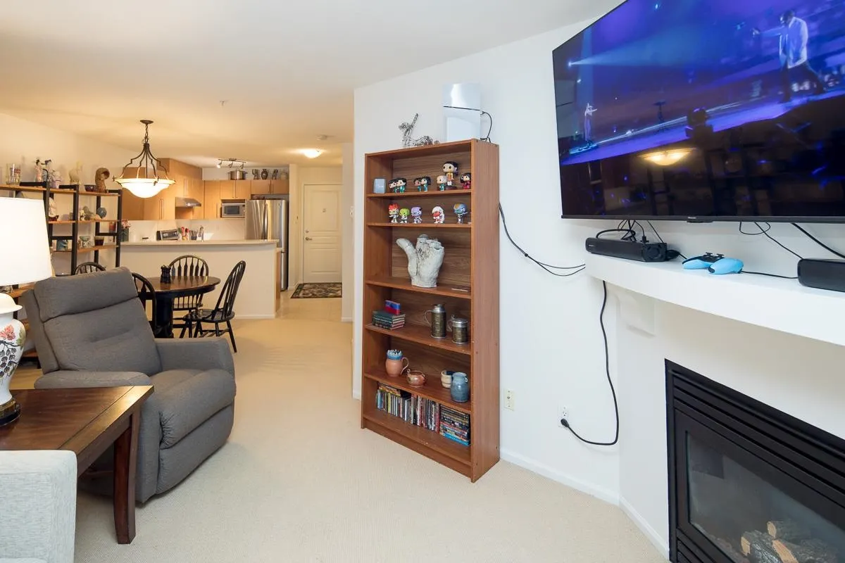 1100 E 29th Street #263