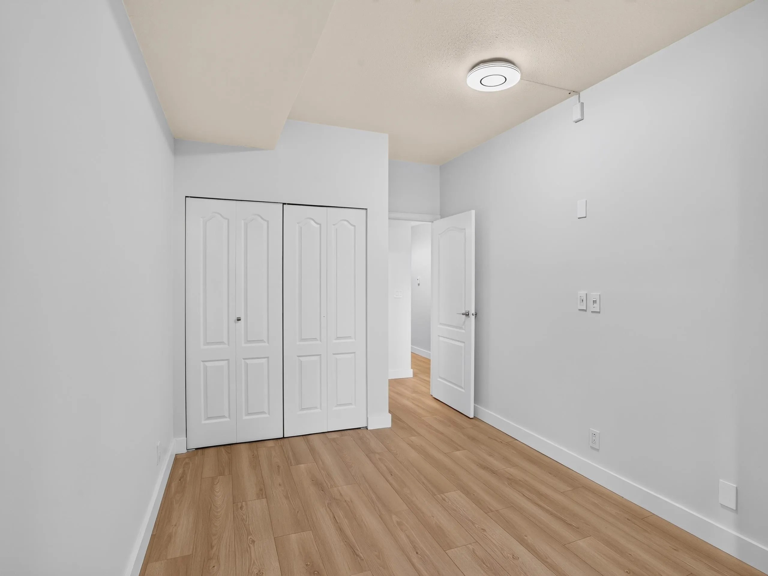 15176 Buena Vista Avenue #204