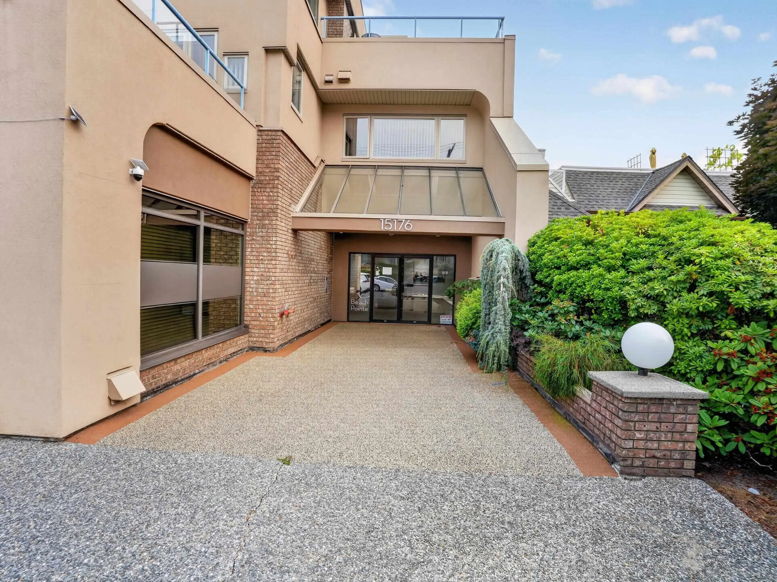 15176 Buena Vista Avenue #204