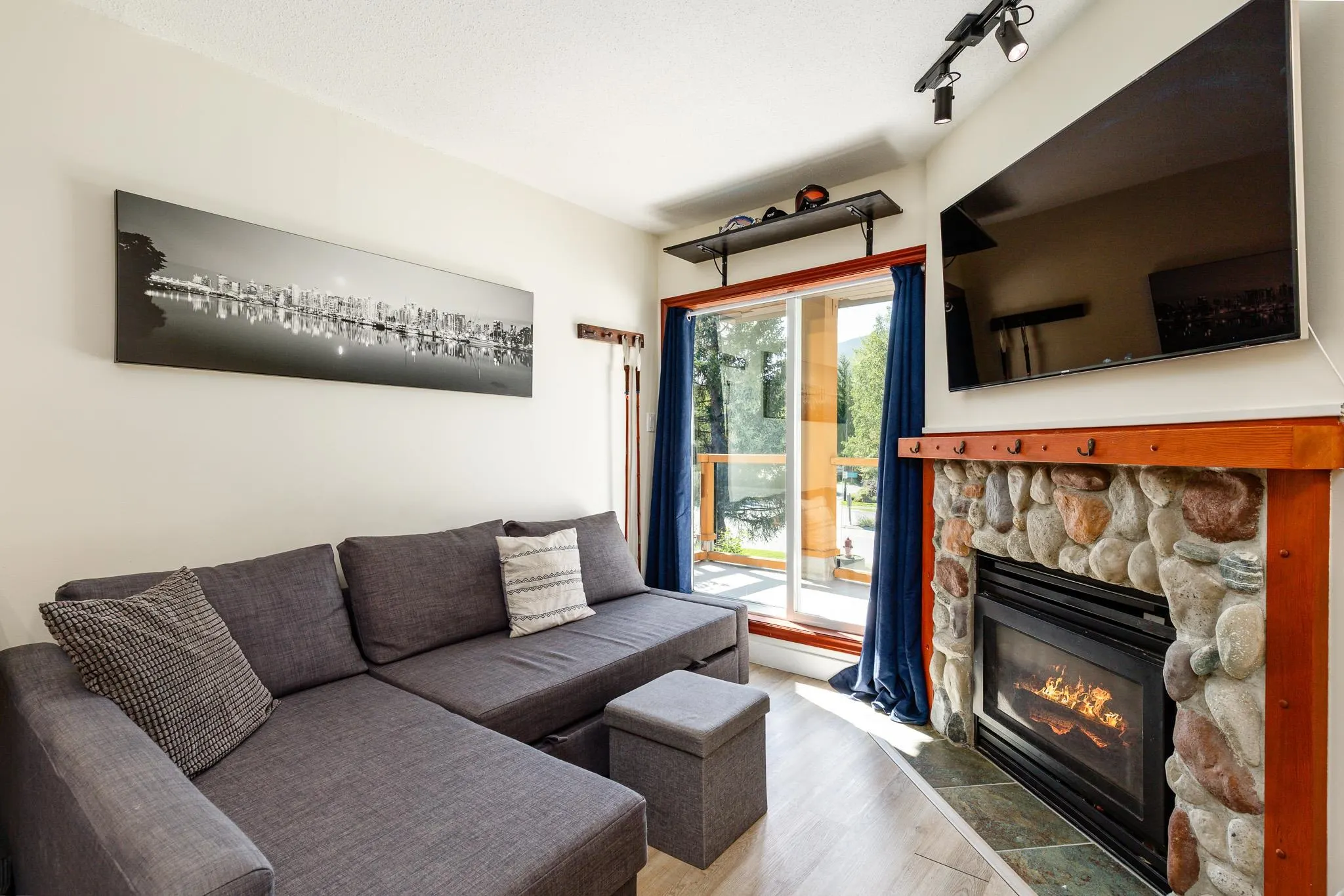 4388 Northlands Boulevard #11