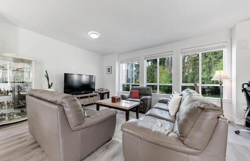 9688 162a Street #114