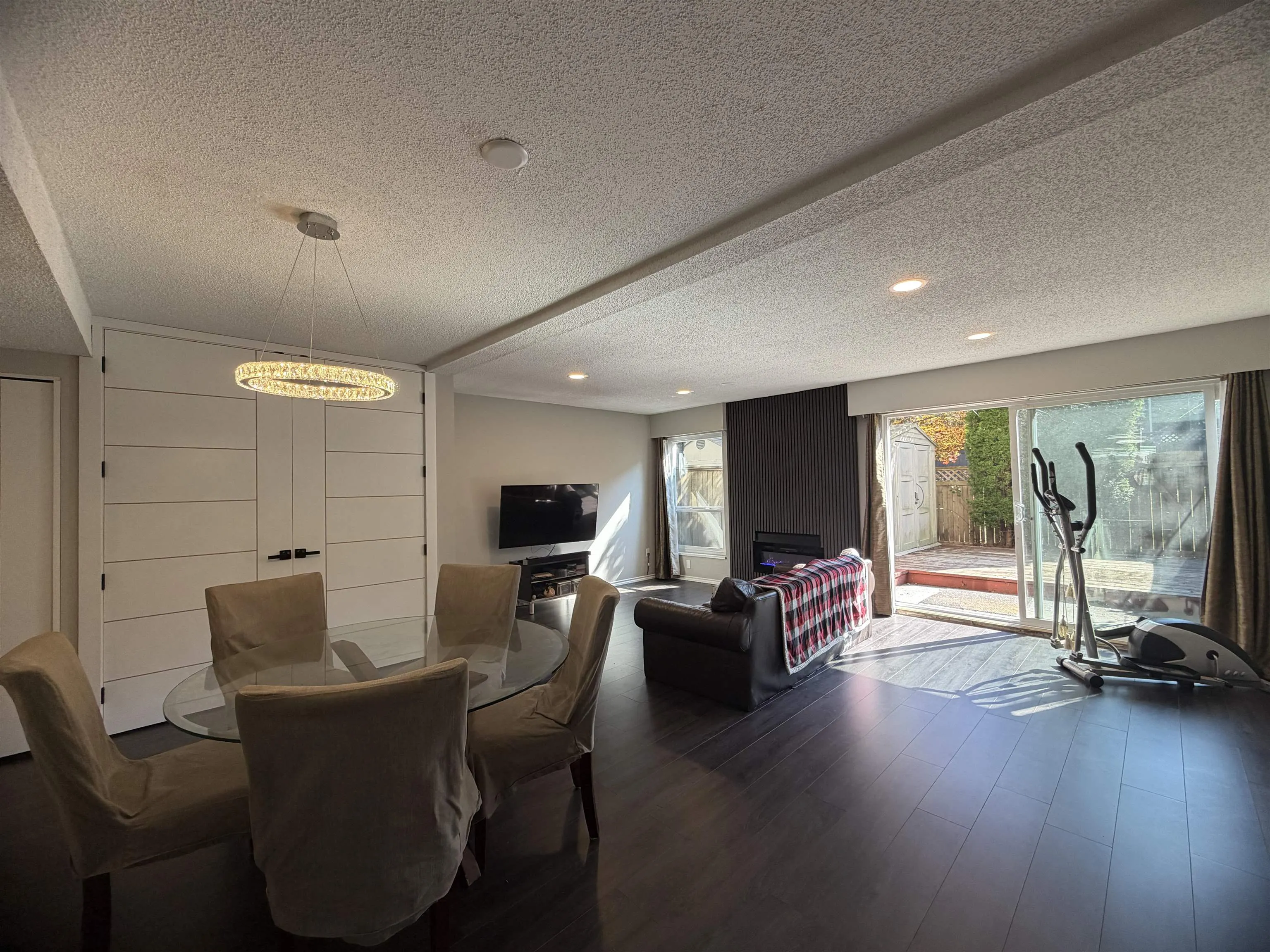 7486 138 Street #165