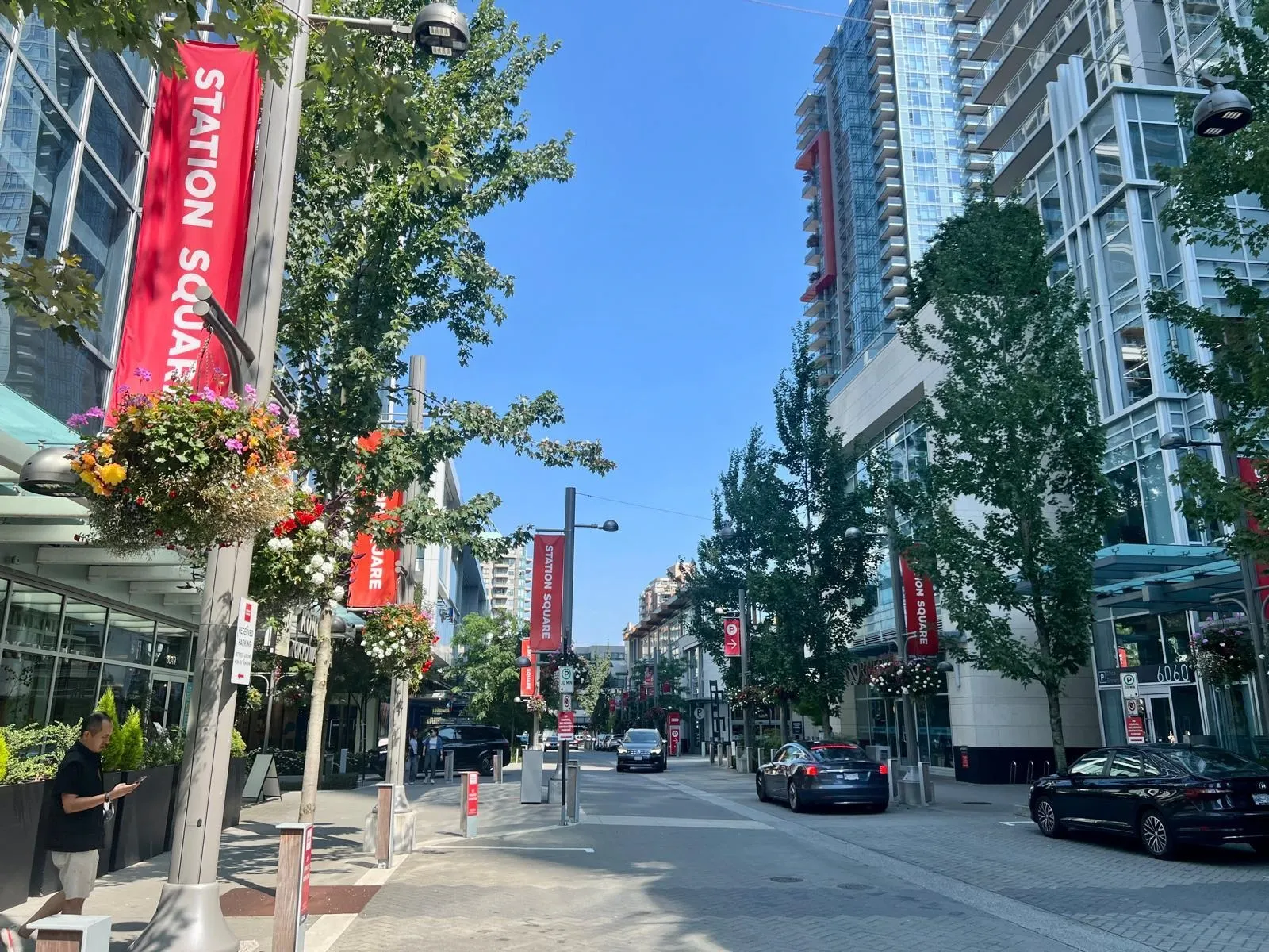 6080 Mckay Avenue #907