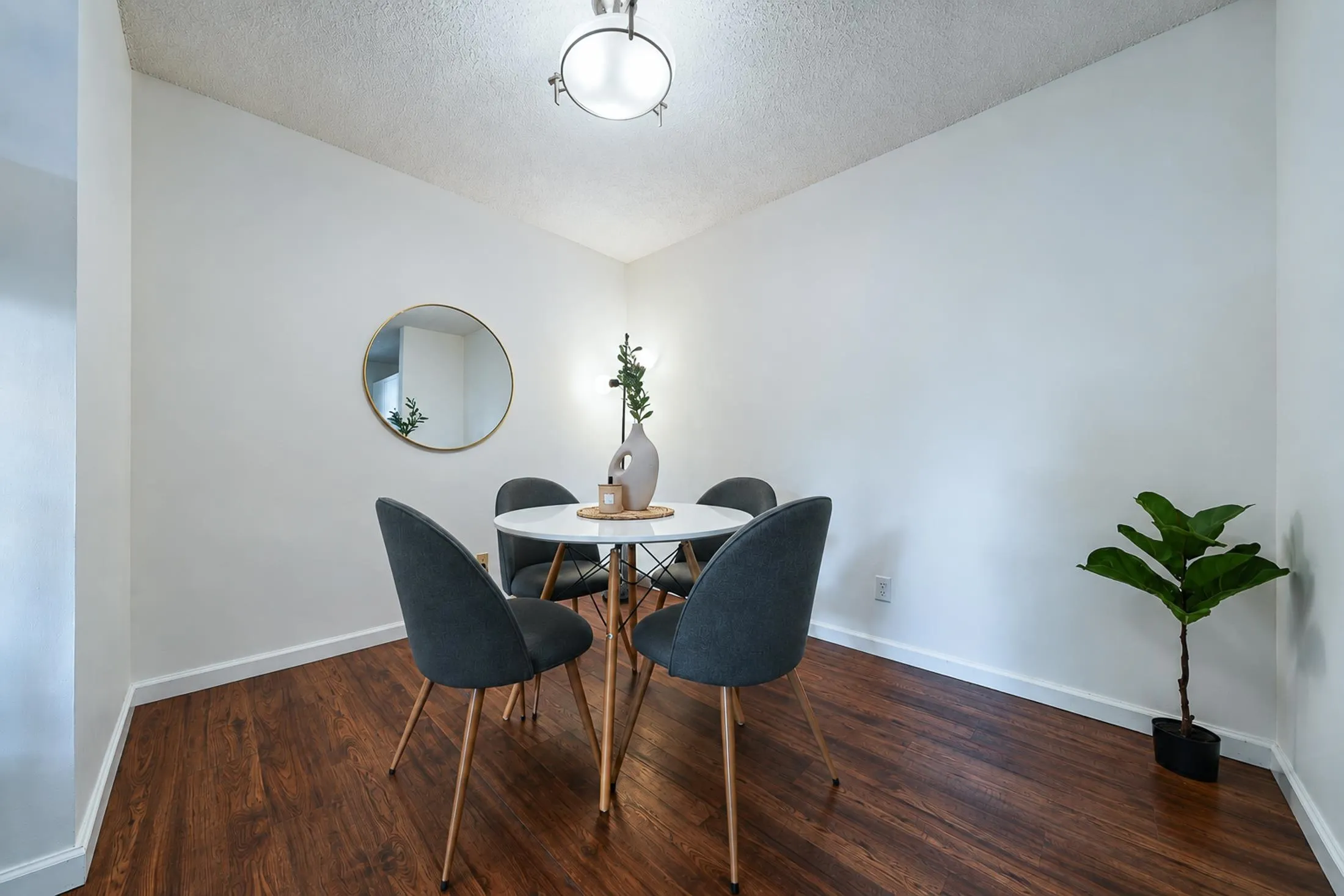 9541 Erickson Drive #905