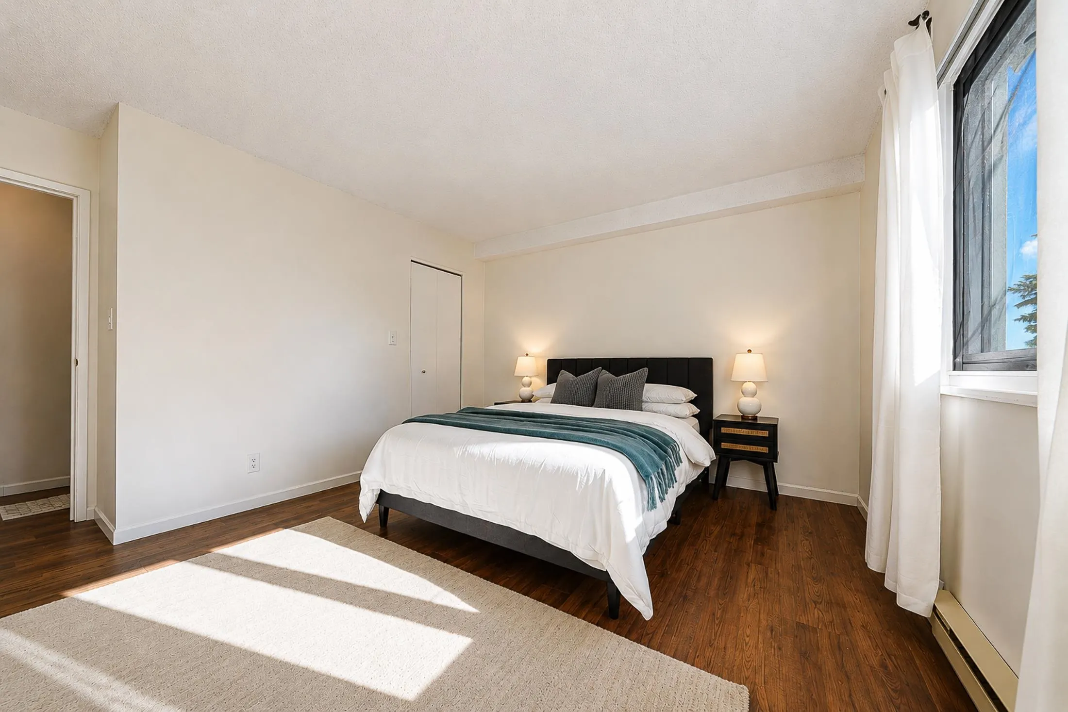 9541 Erickson Drive #905