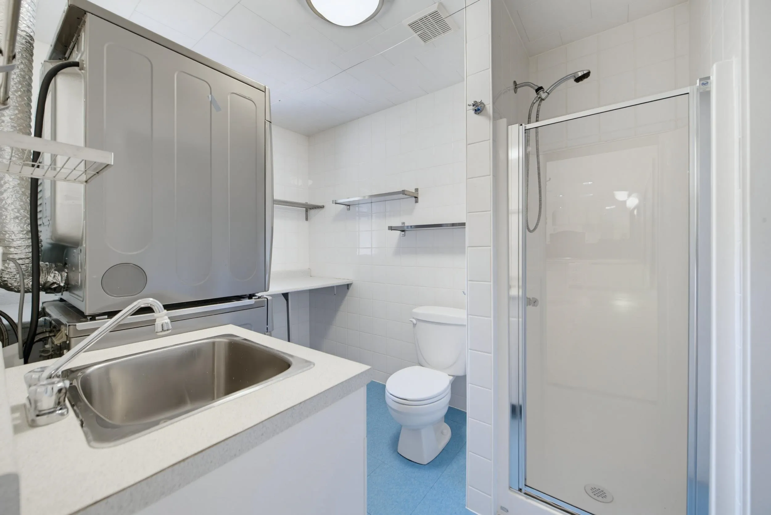 13521 19 Avenue