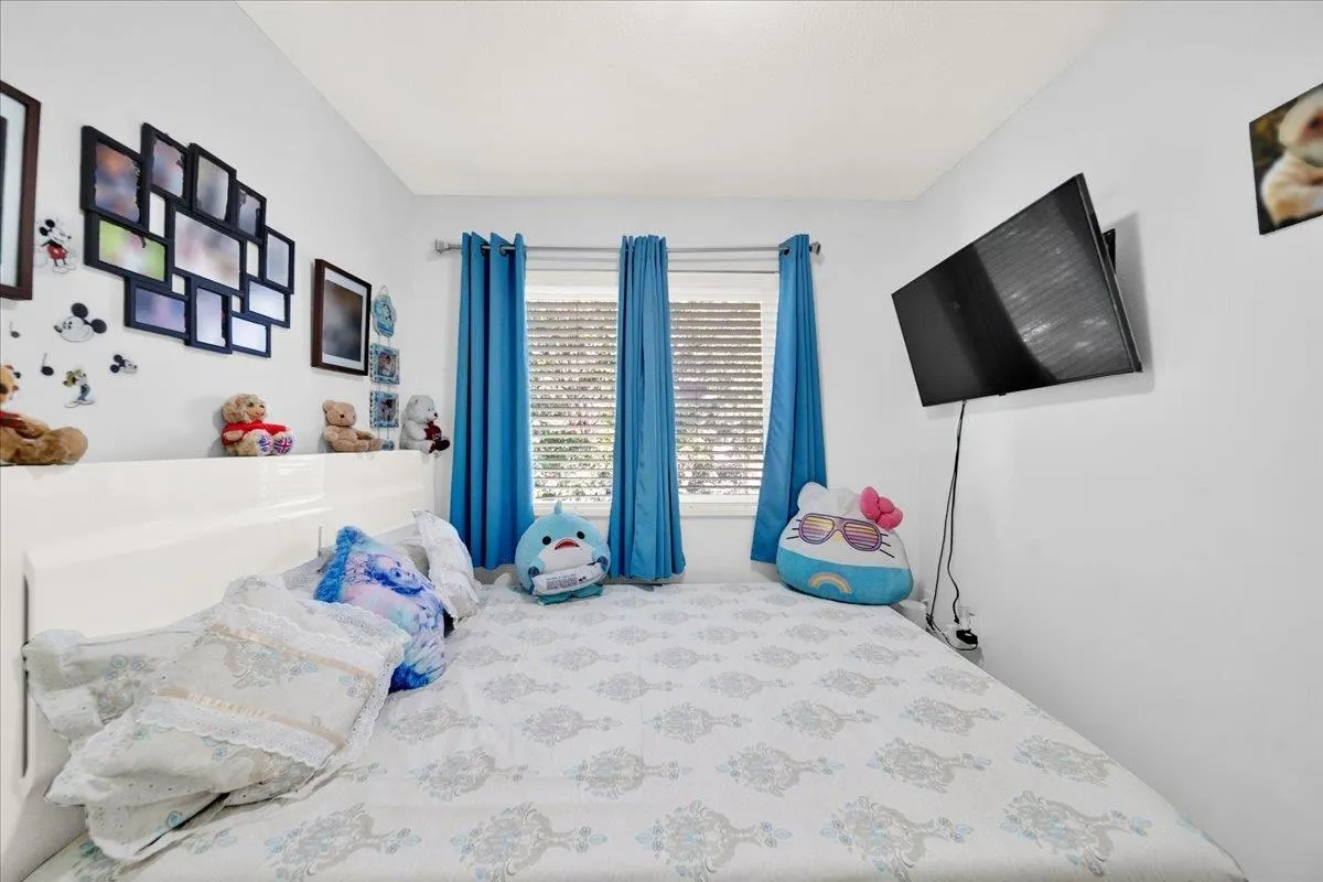 16233 83 Avenue #18
