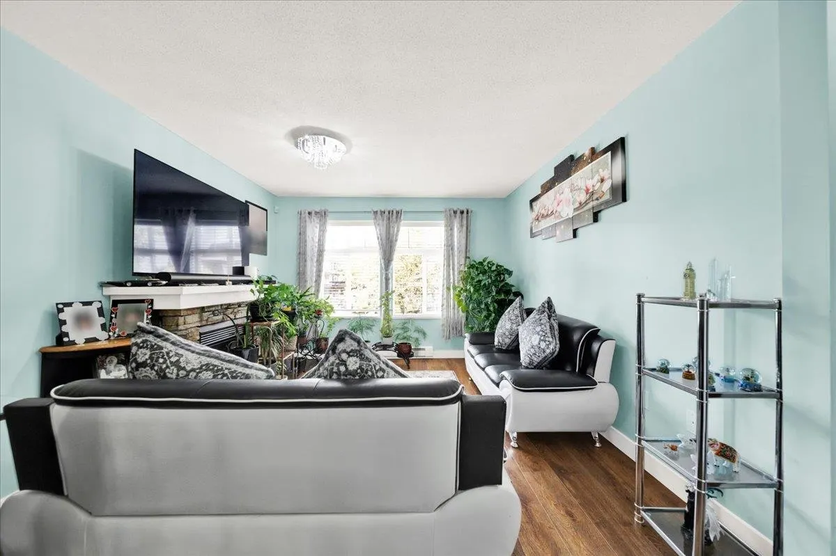 16233 83 Avenue #18