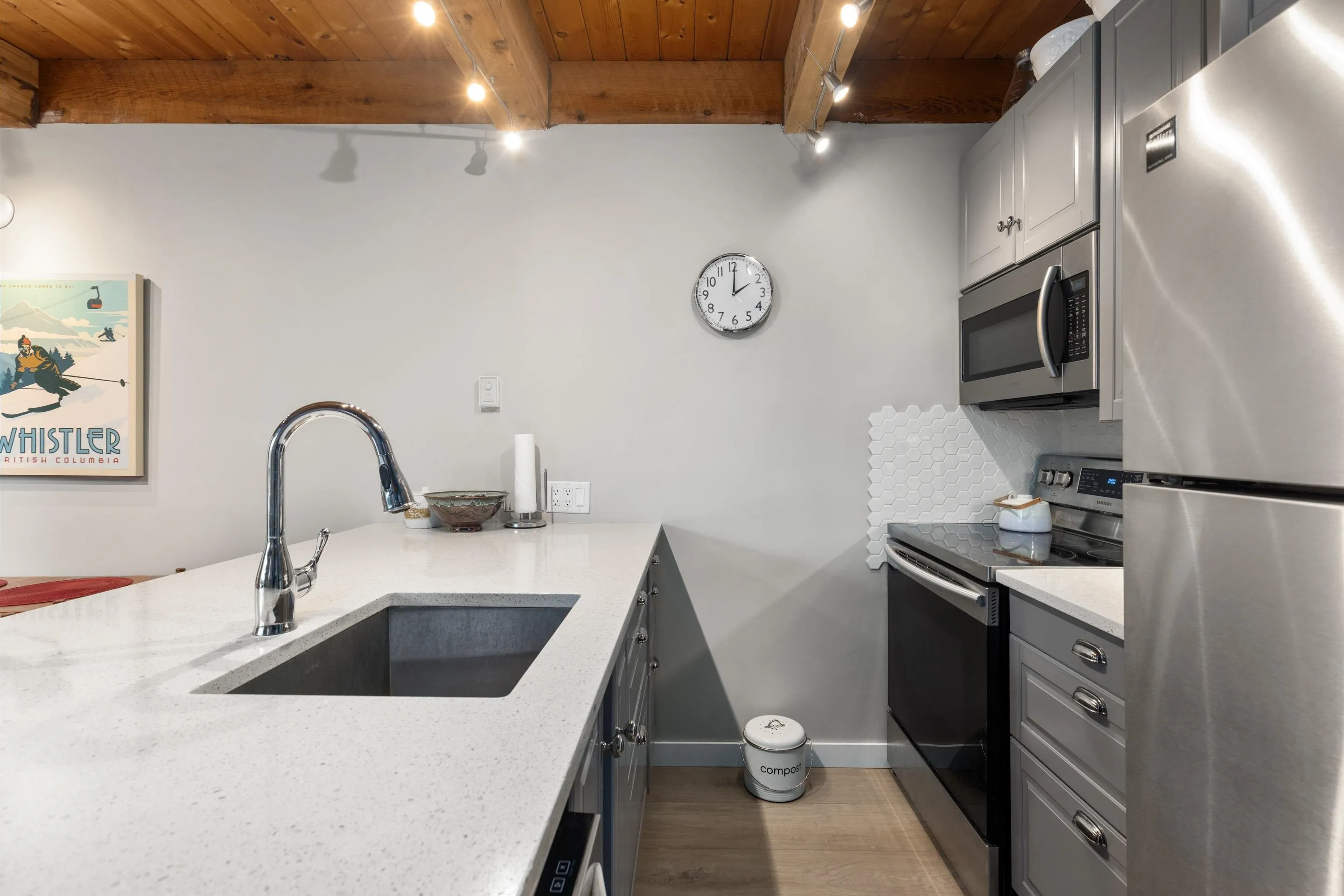 2200 Eva Lake Road #5