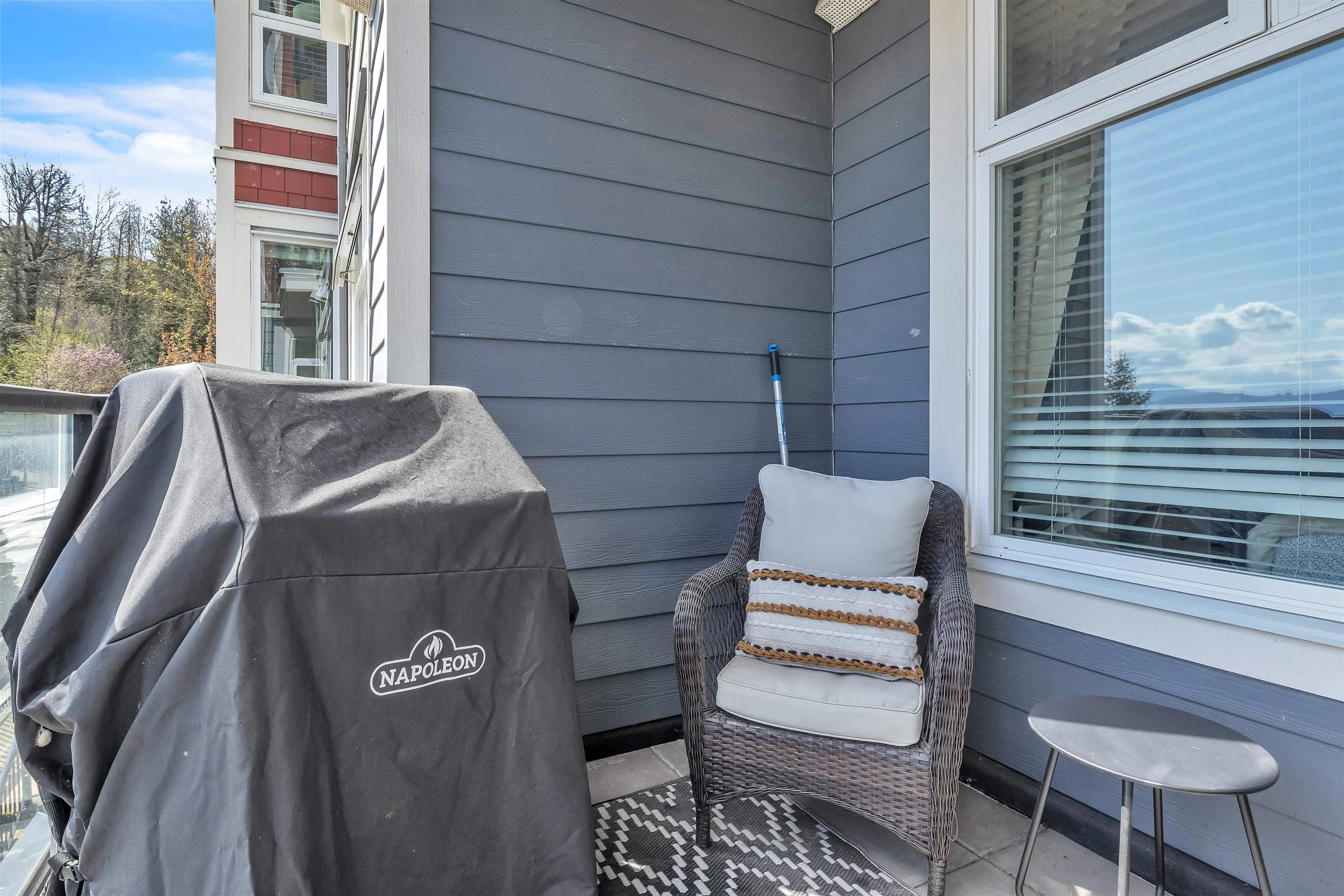 2242 Whatcom Road #115