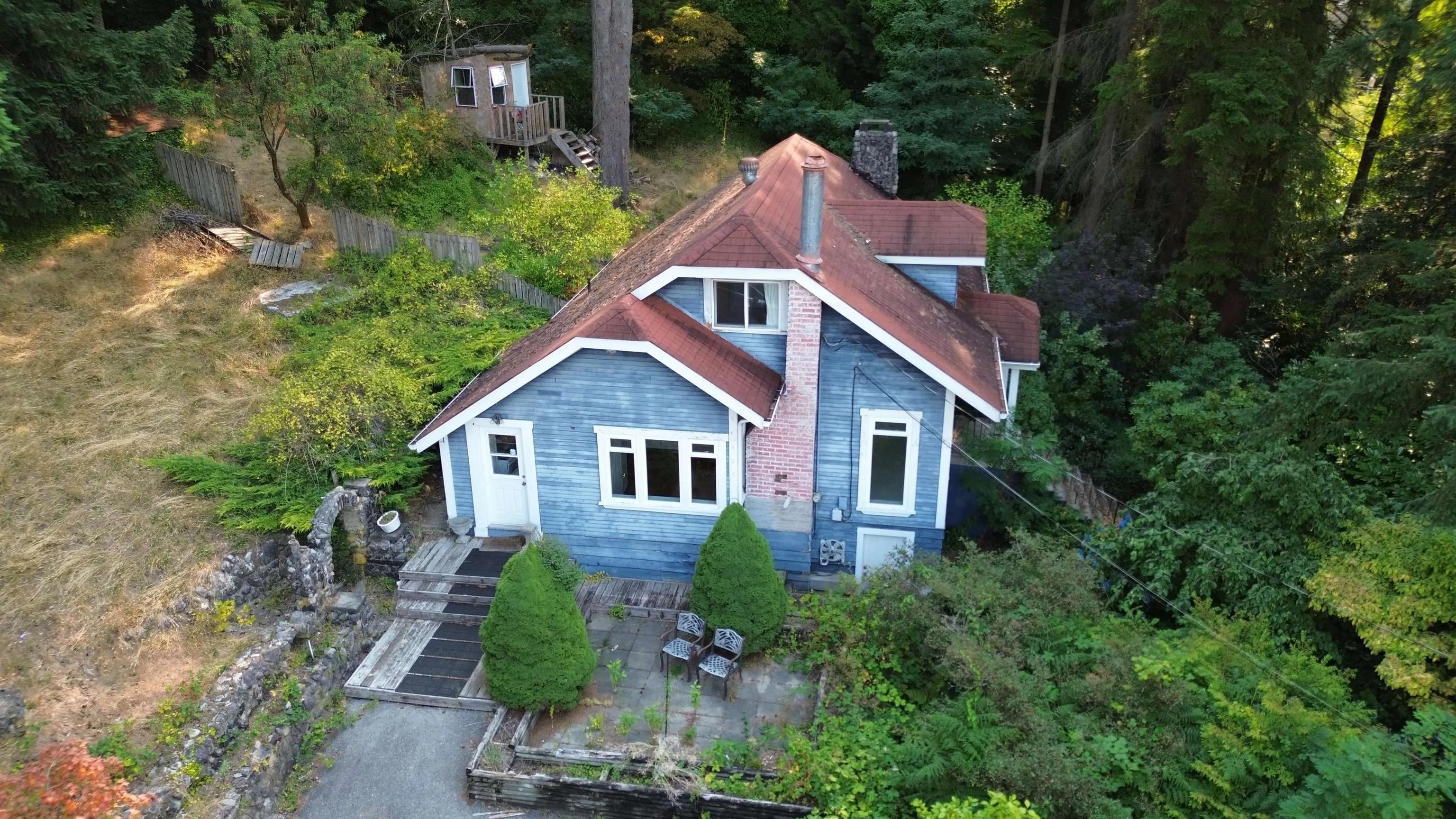 421 Campbell Road #1/2