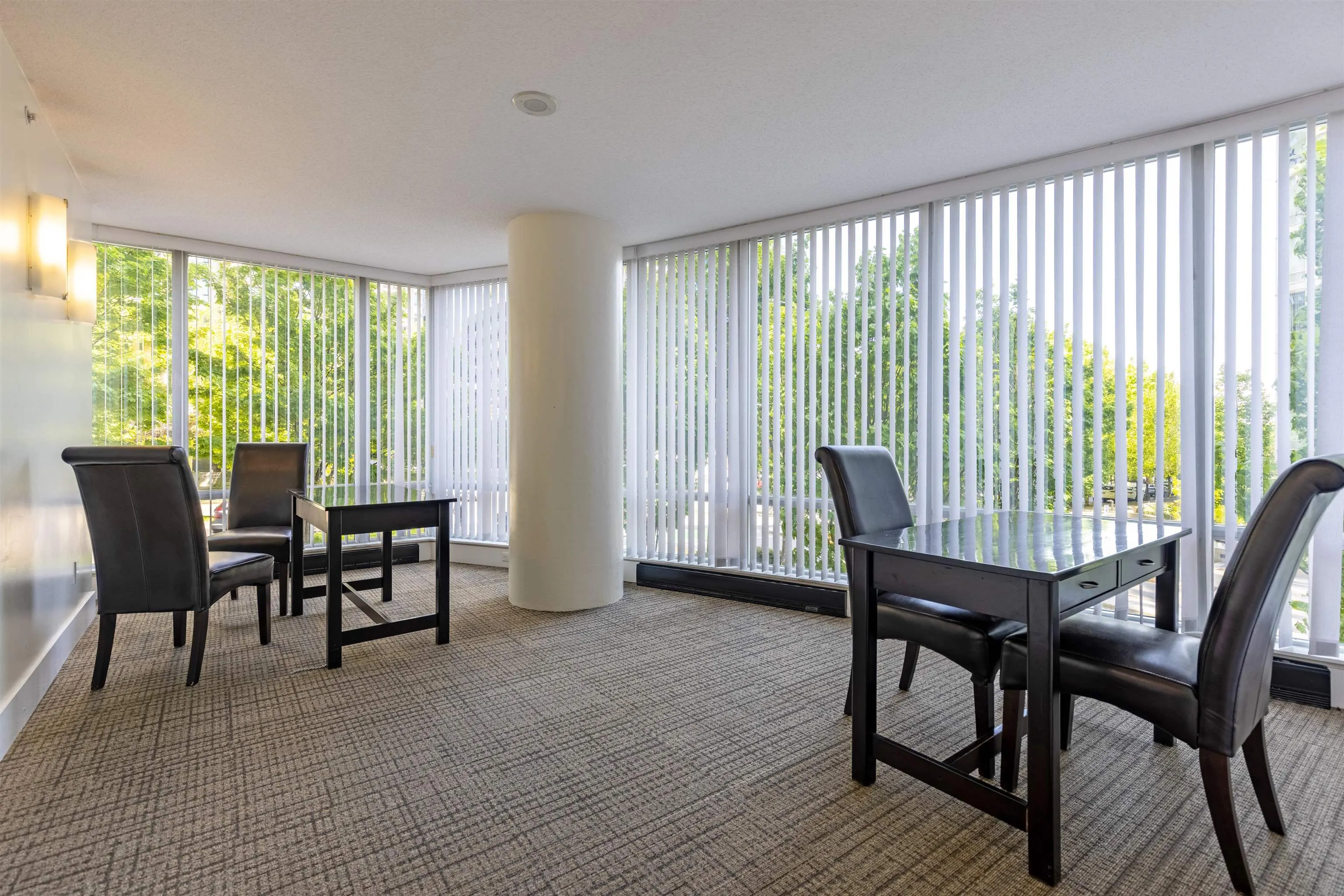 583 Beach Crescent #705
