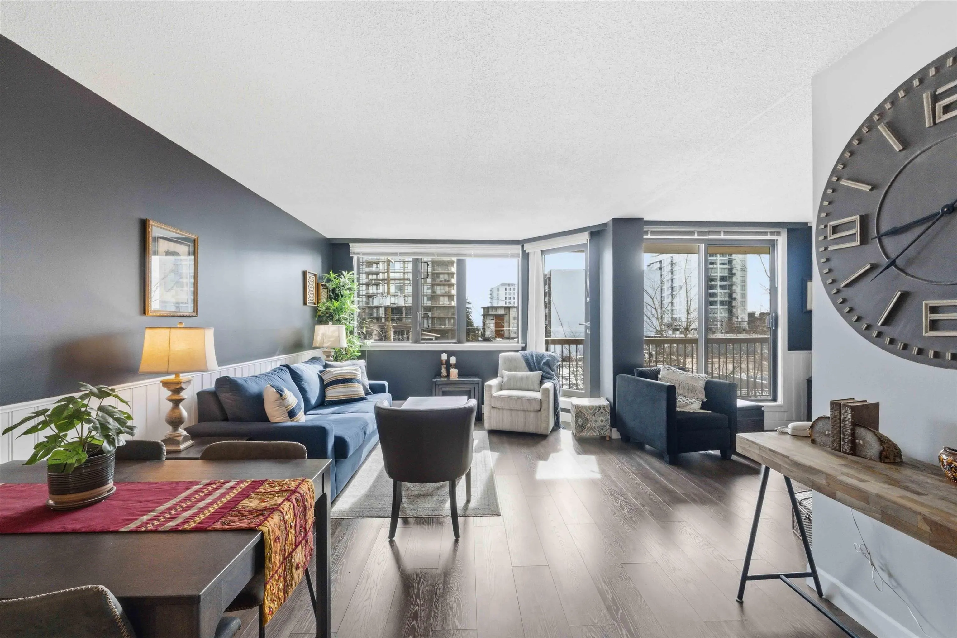 1521 George Street #305