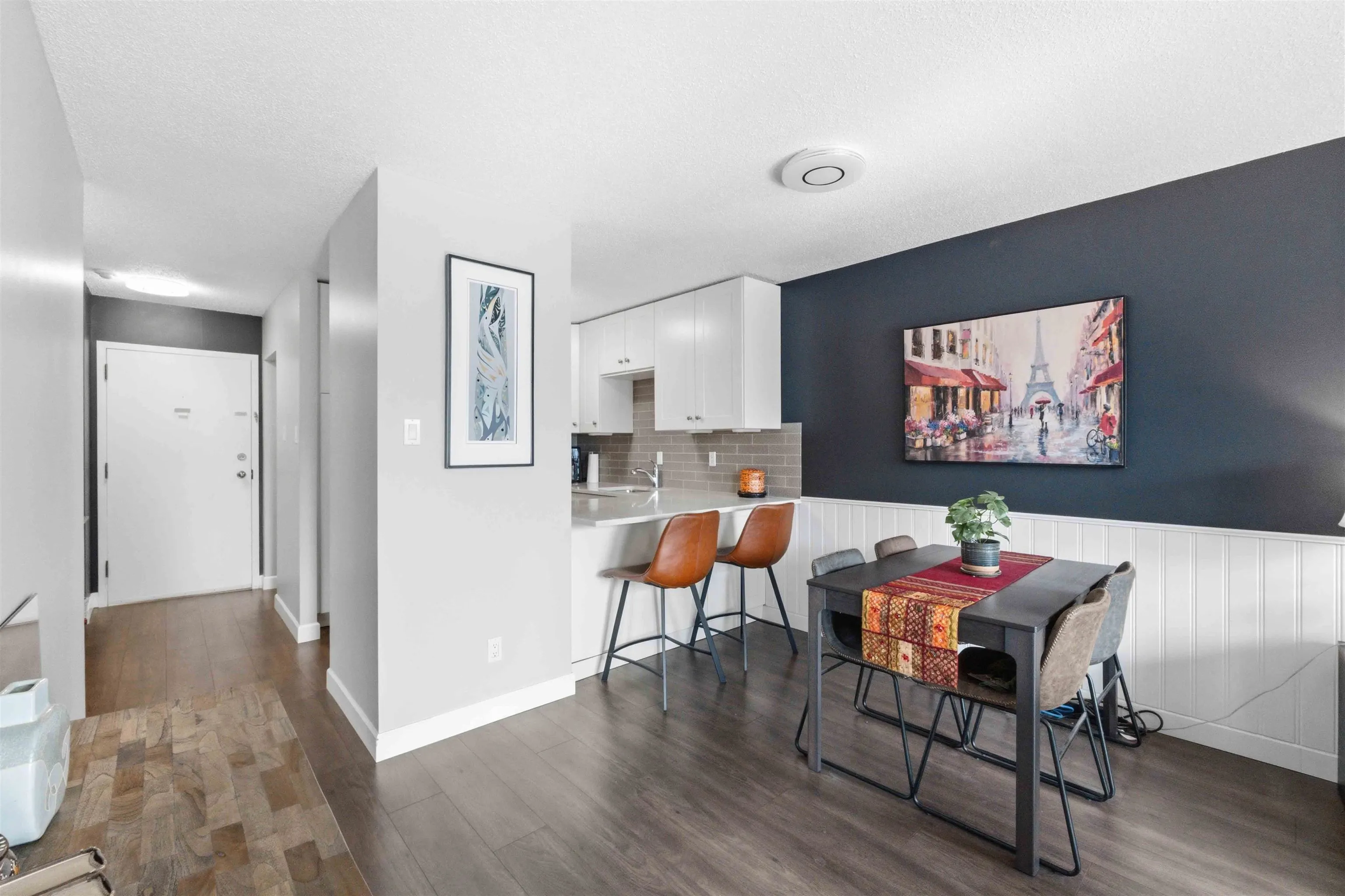 1521 George Street #305