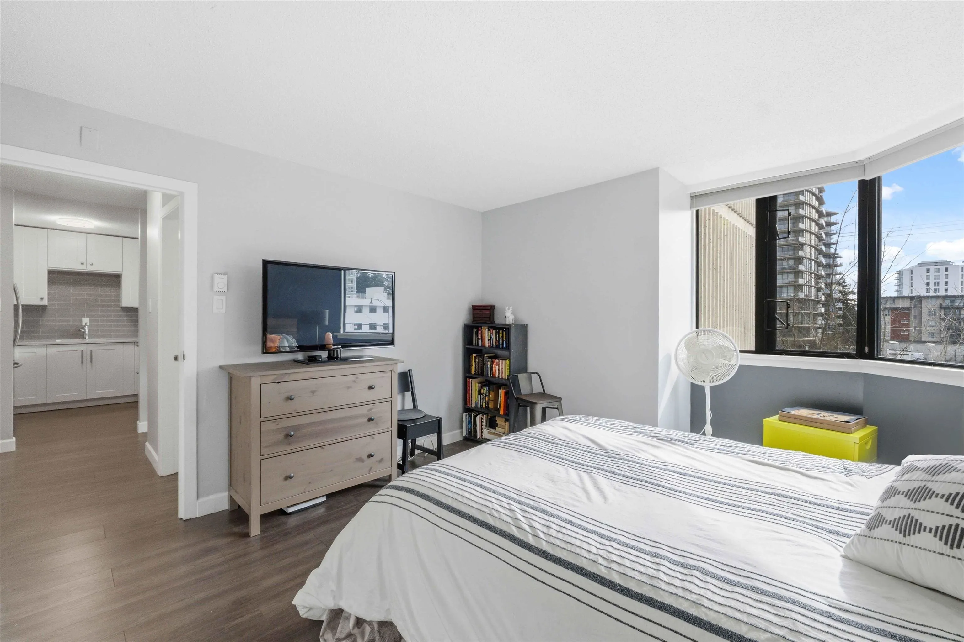 1521 George Street #305