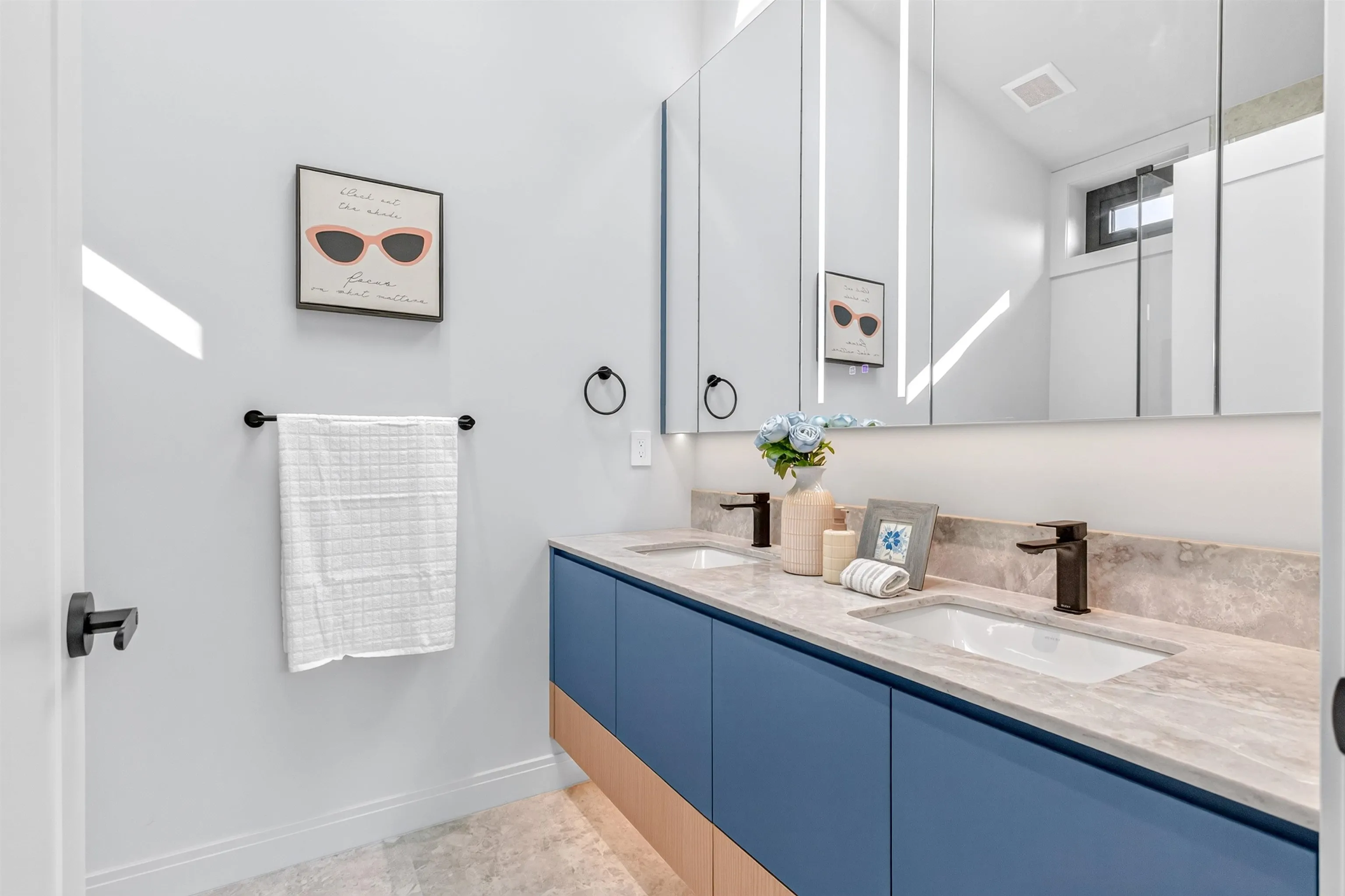 3836 W 21st Avenue #2
