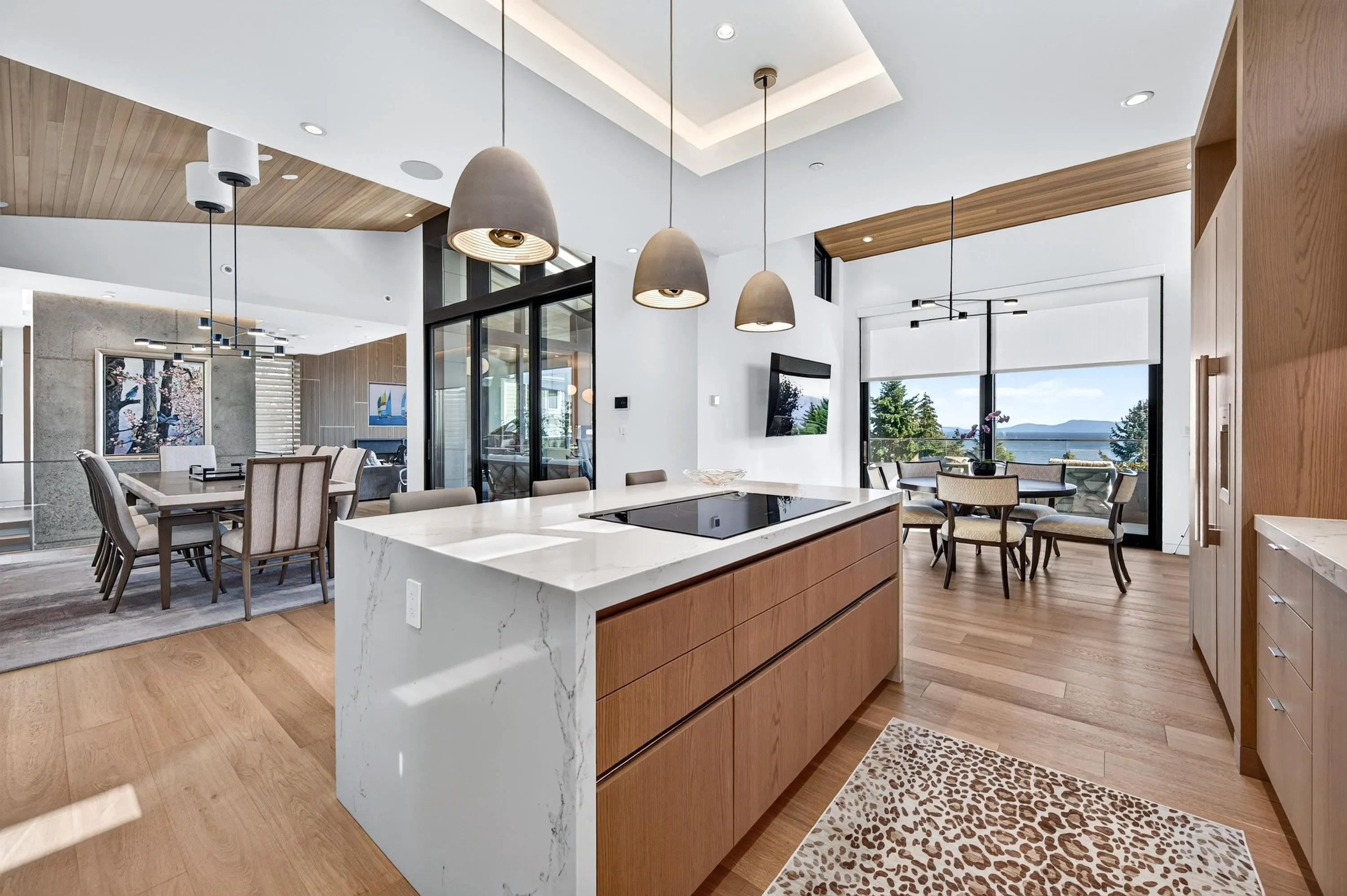 13386 Marine Drive