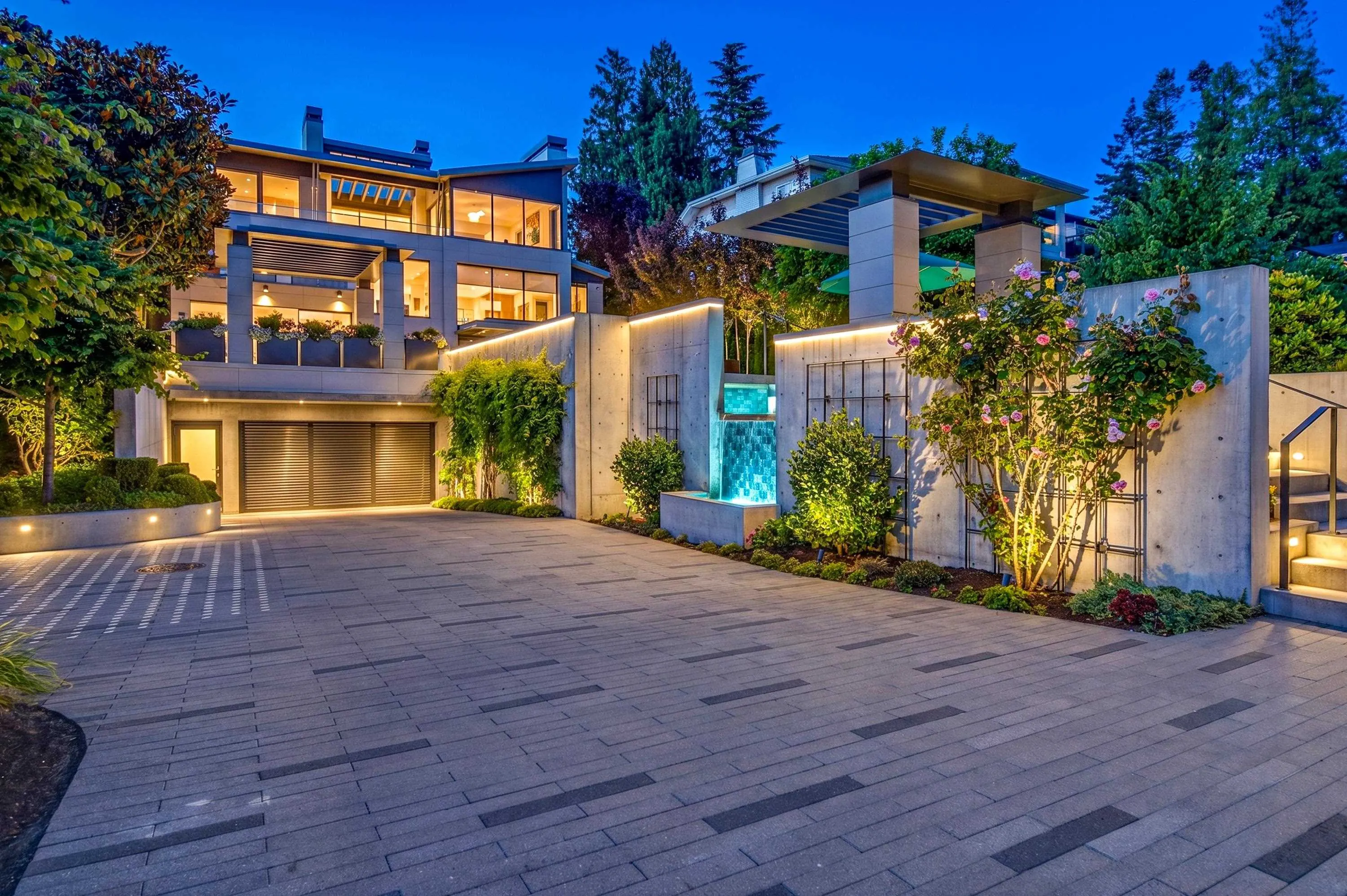 13386 Marine Drive