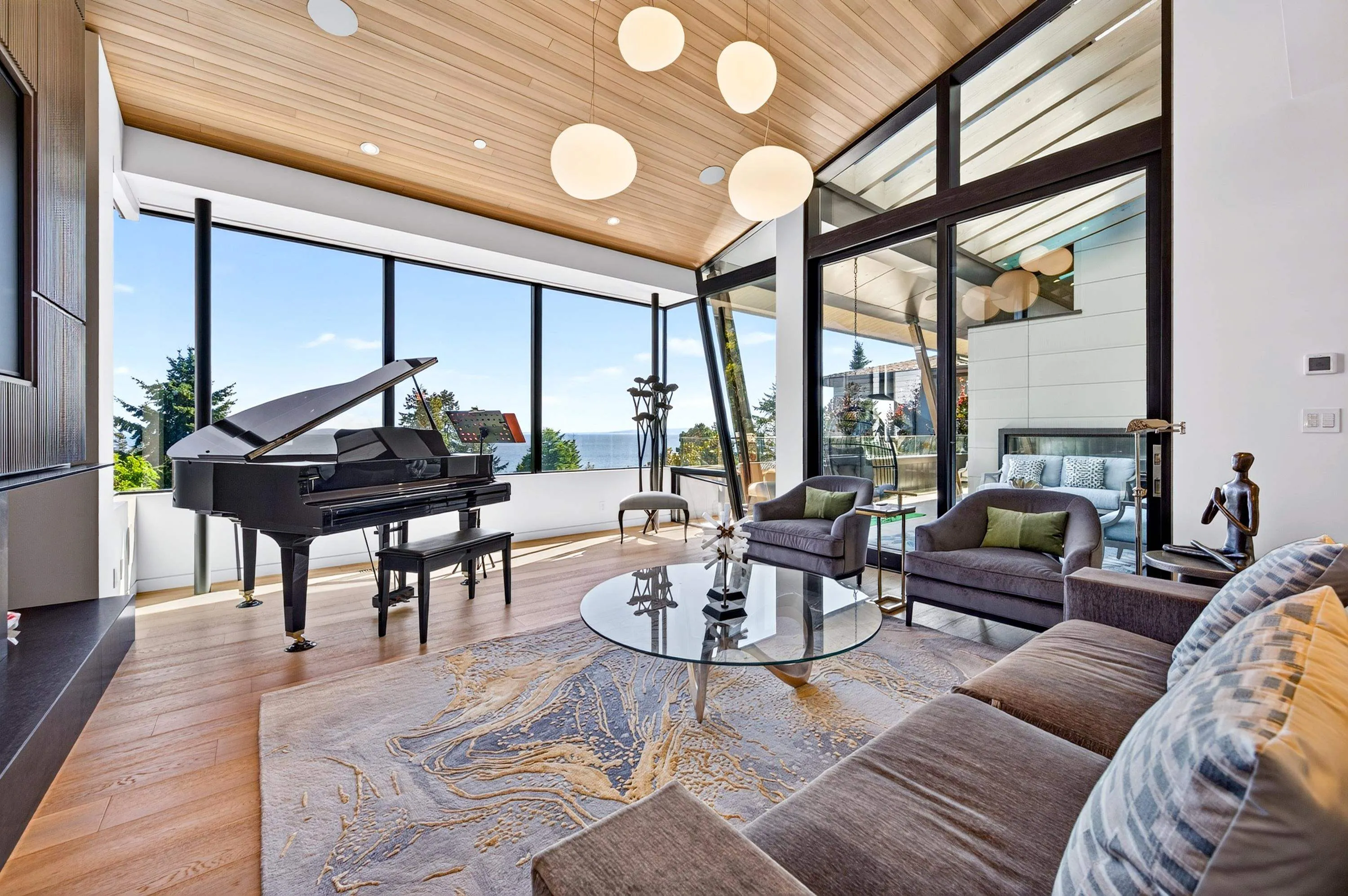 13386 Marine Drive