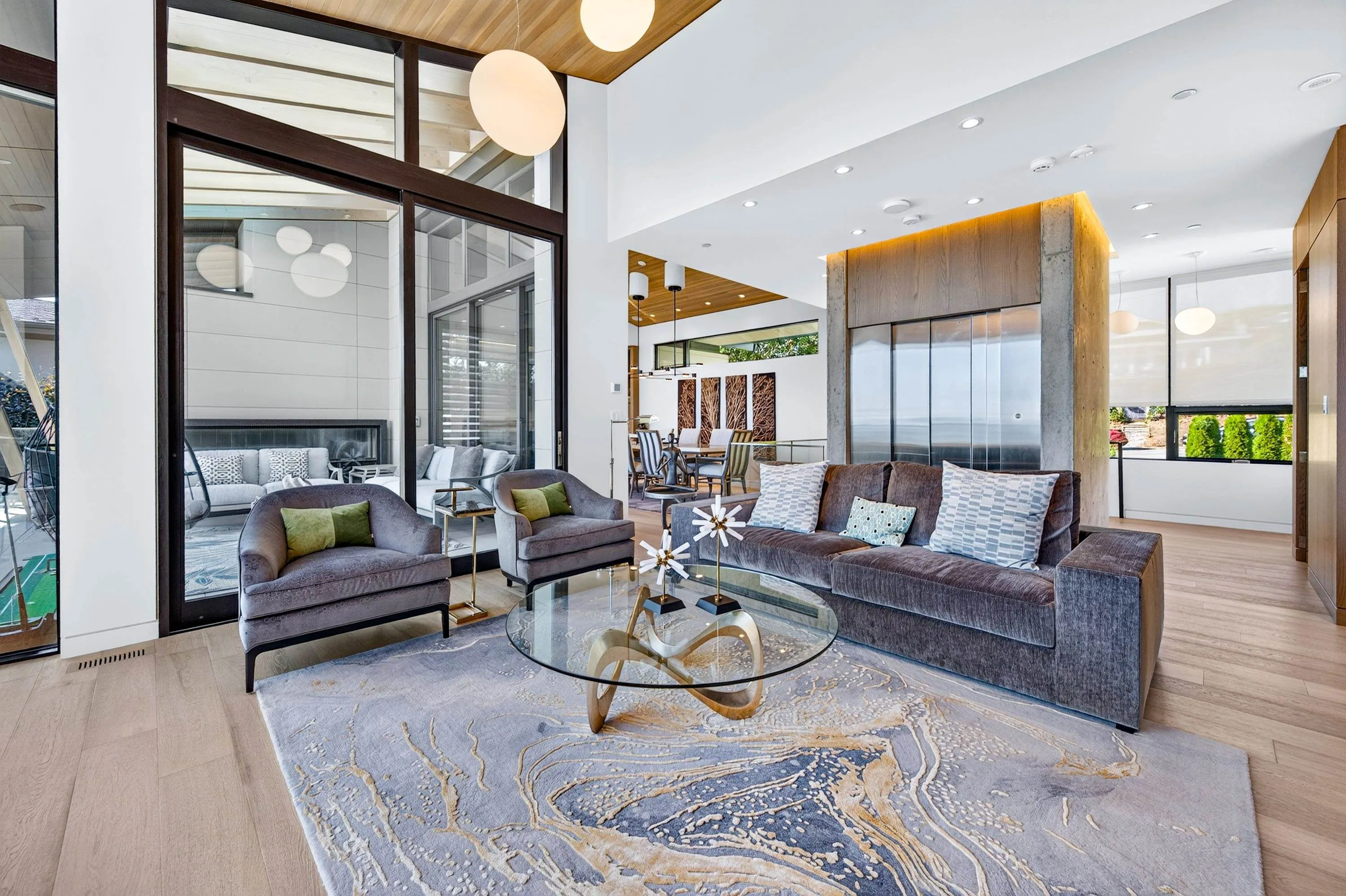 13386 Marine Drive