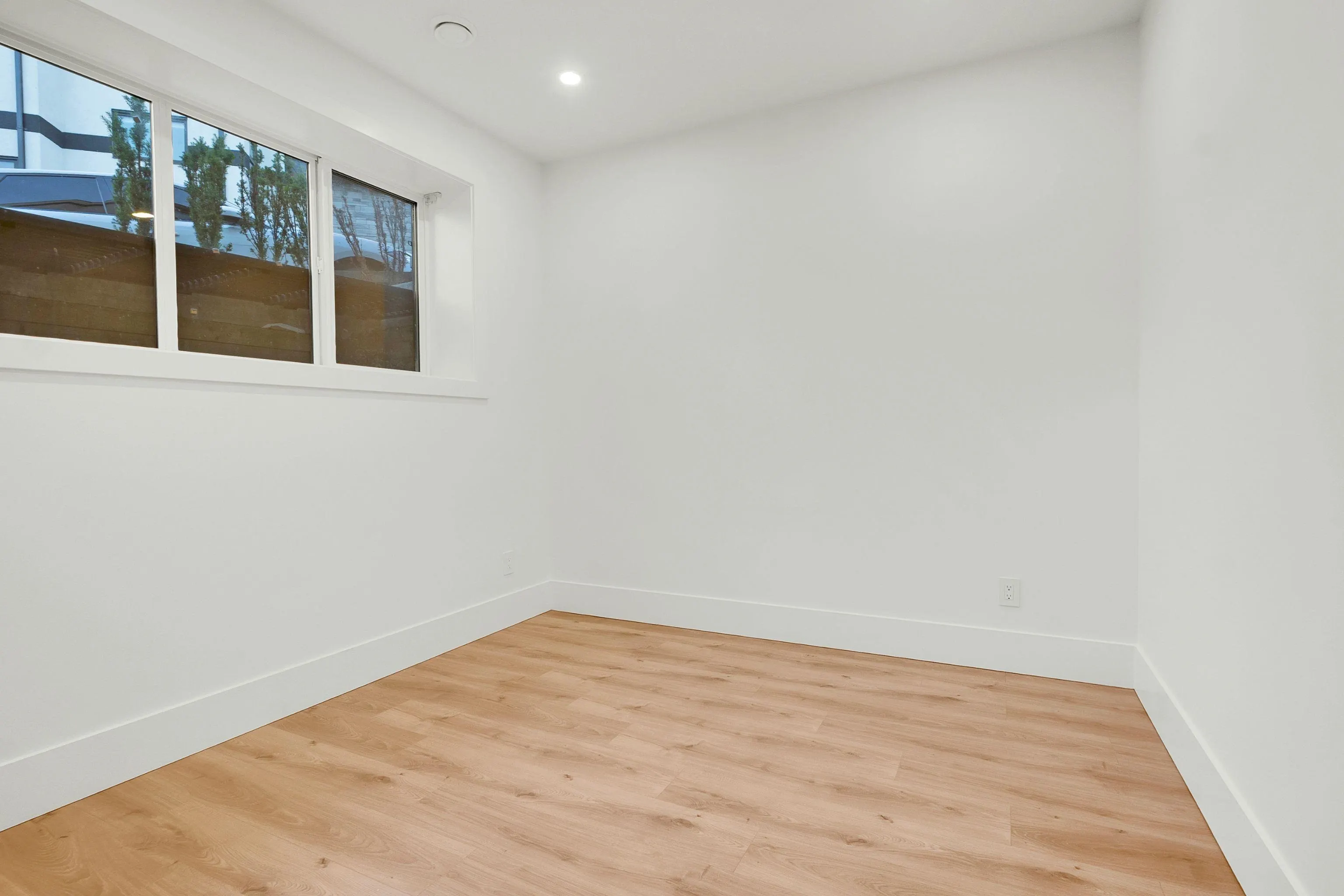 35342 Raven Court