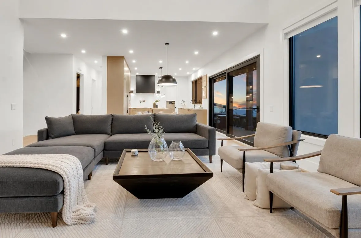35342 Raven Court