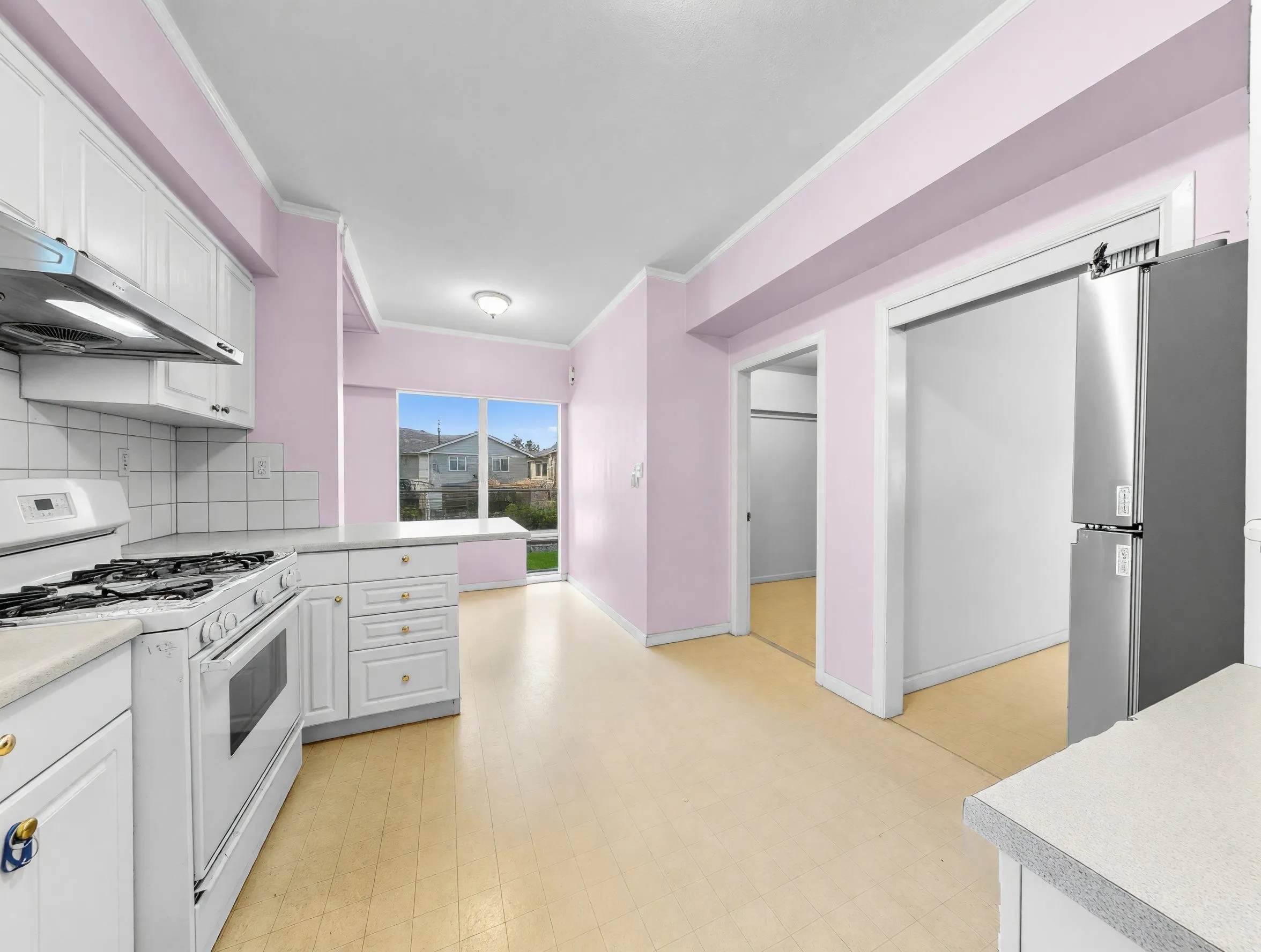 122 W 17th Avenue