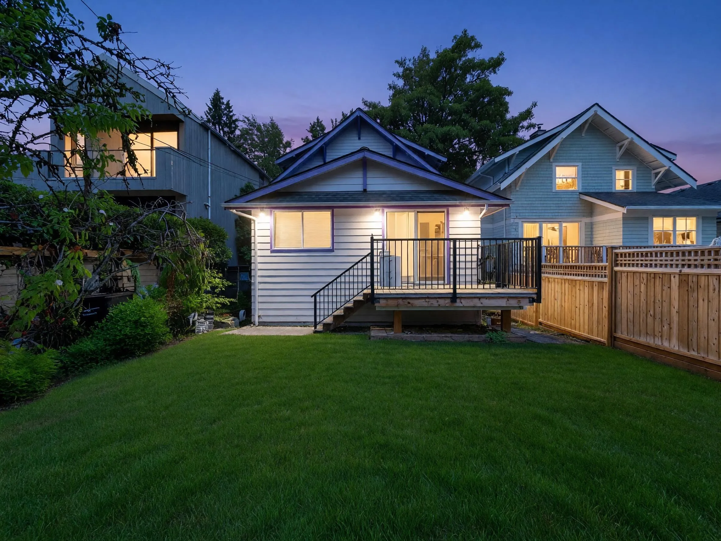 122 W 17th Avenue