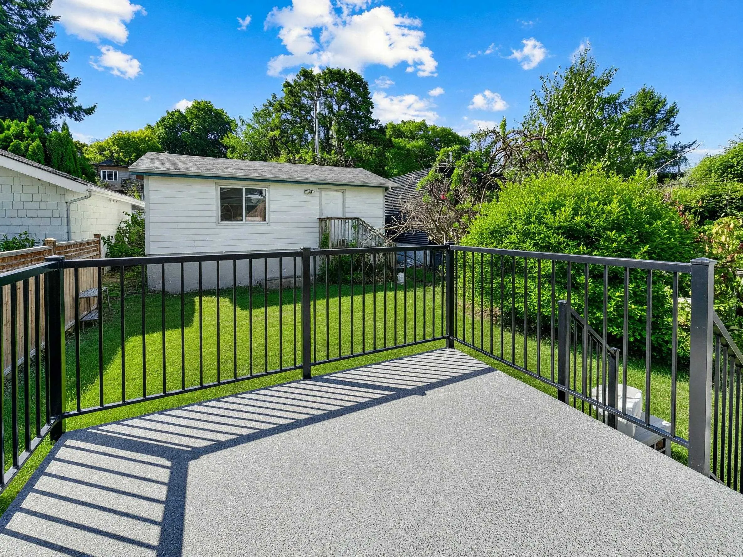 122 W 17th Avenue