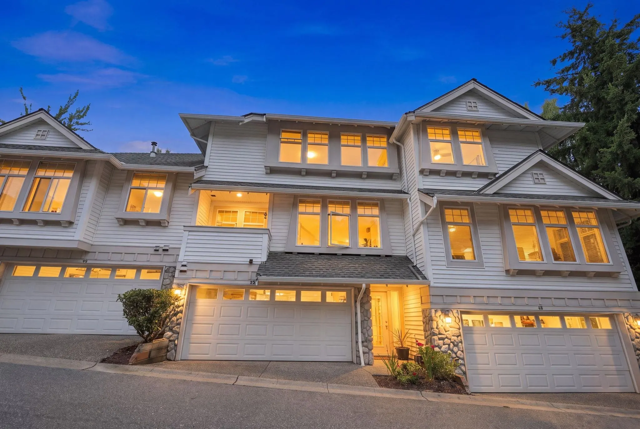 15037 58 Avenue #49