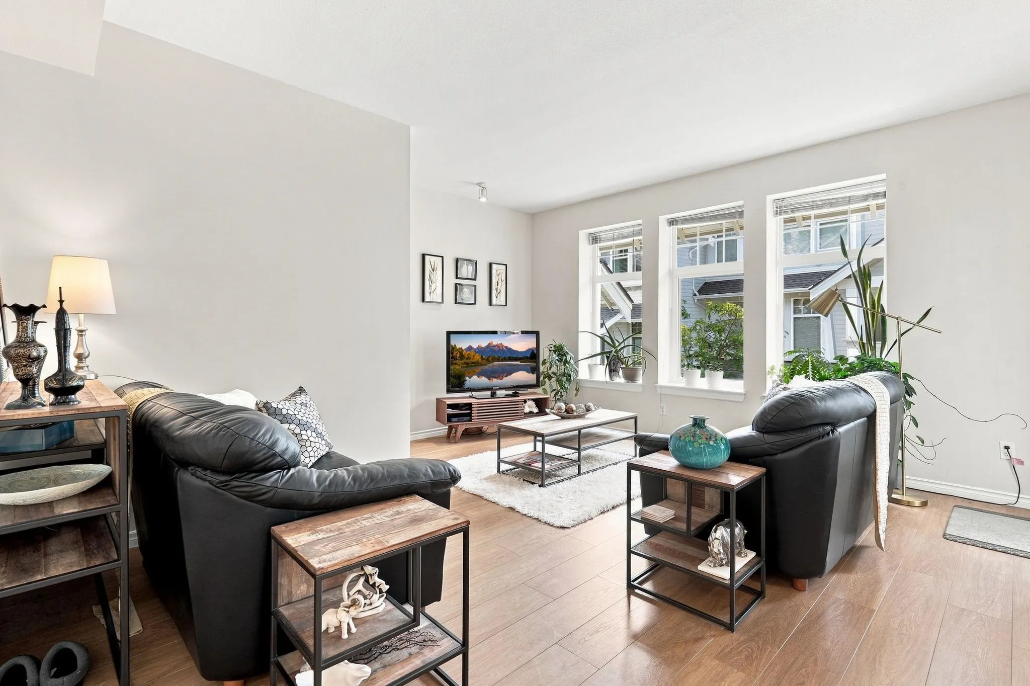 15037 58 Avenue #49