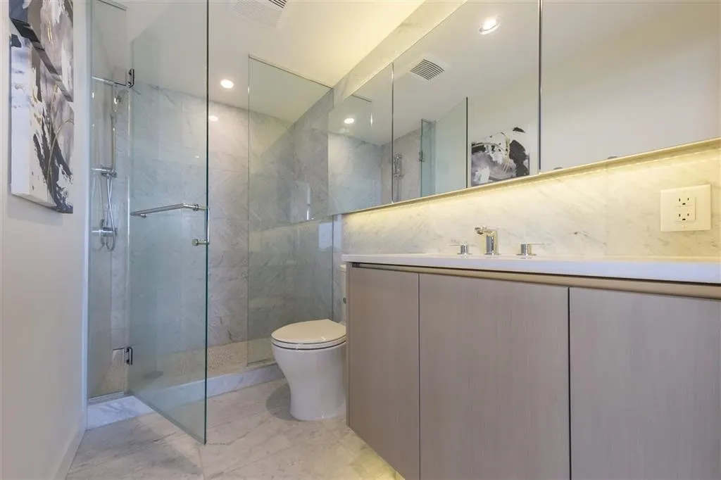 89 Nelson Street #2417