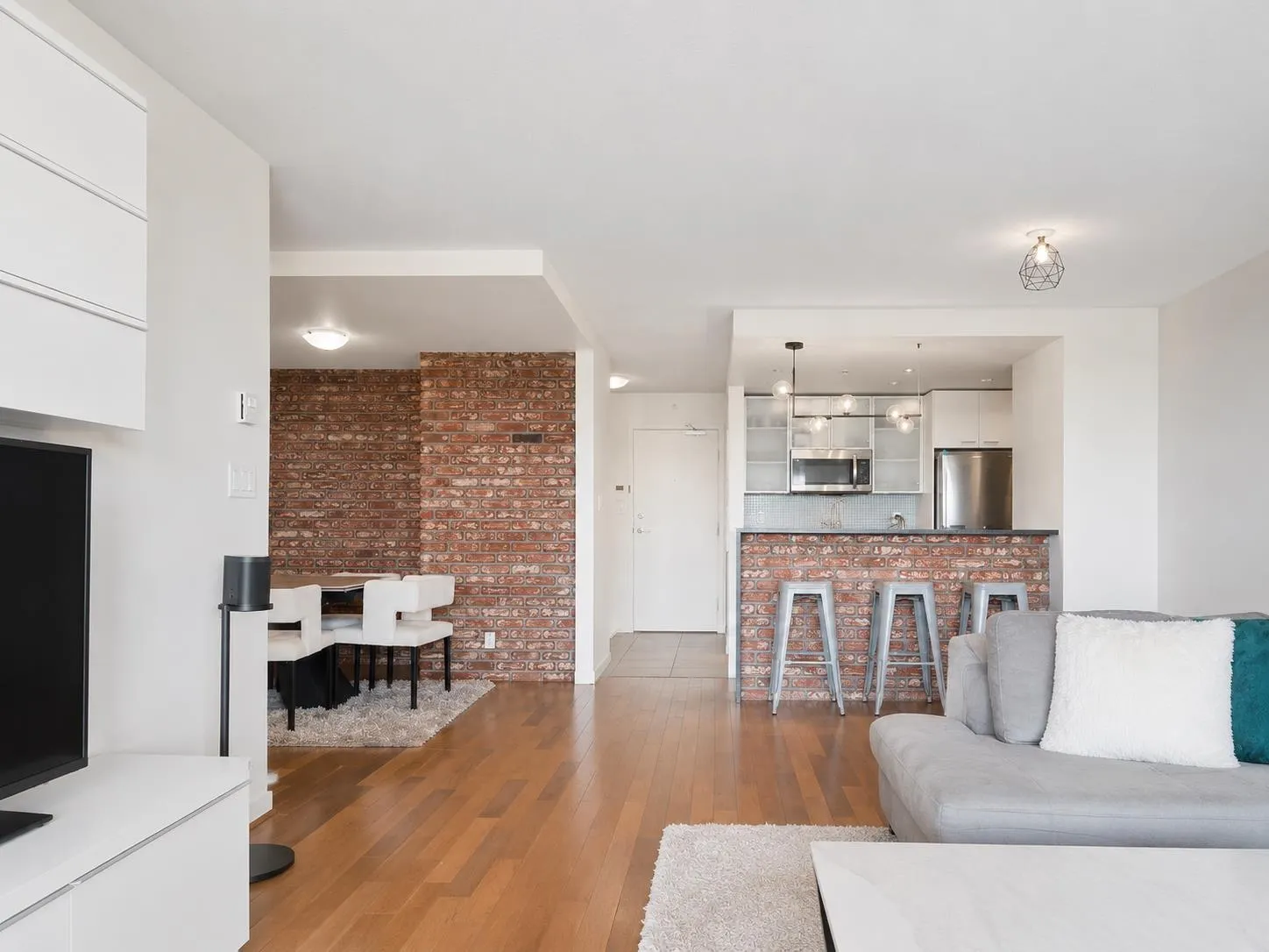 980 Cooperage Way #801
