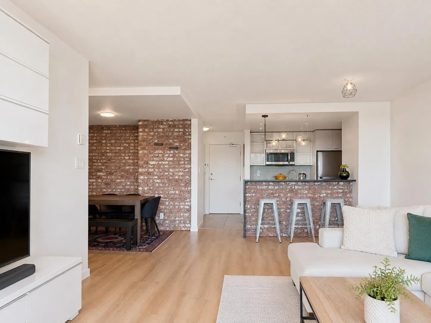 980 Cooperage Way #801