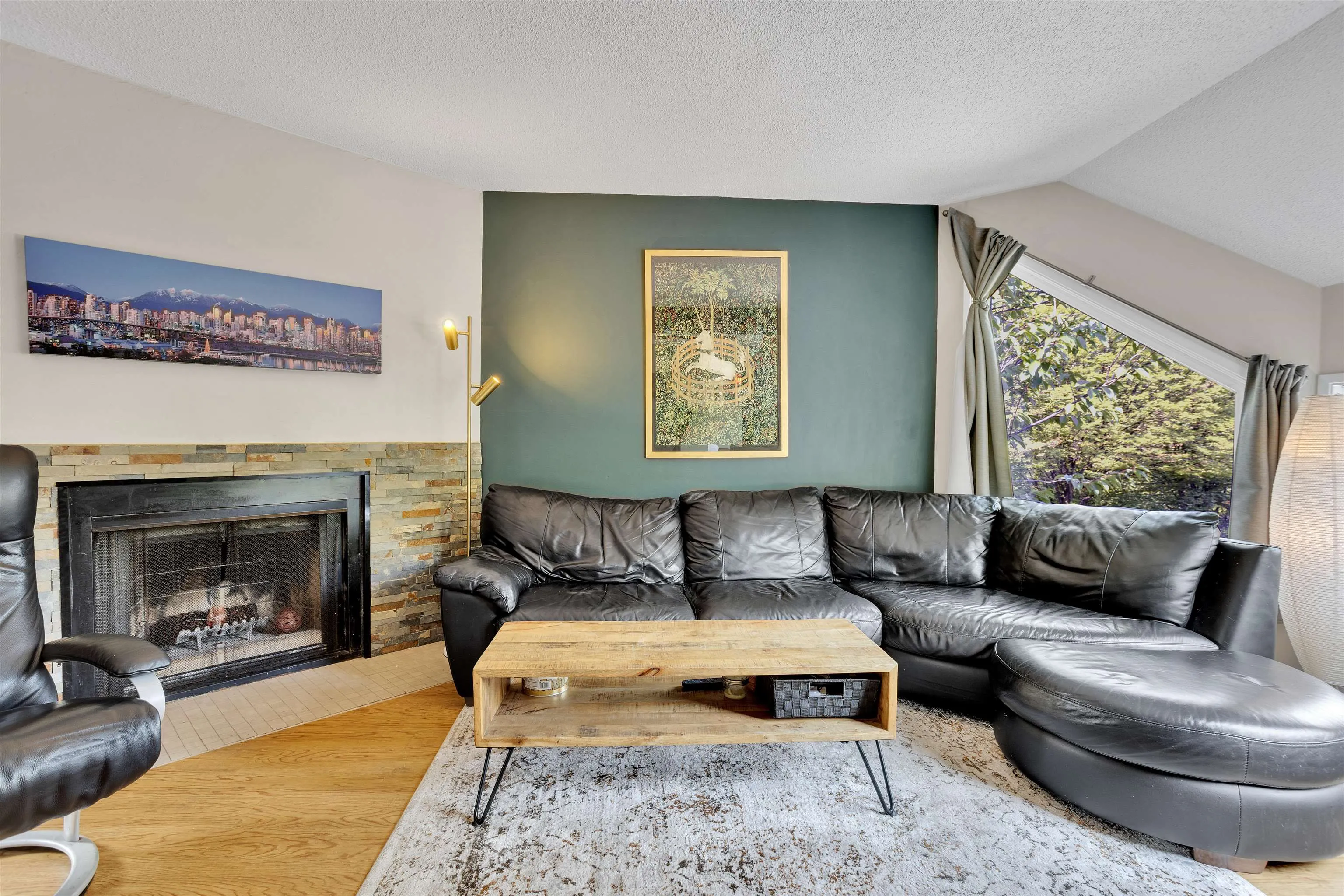 1100 W 6th Avenue #A7